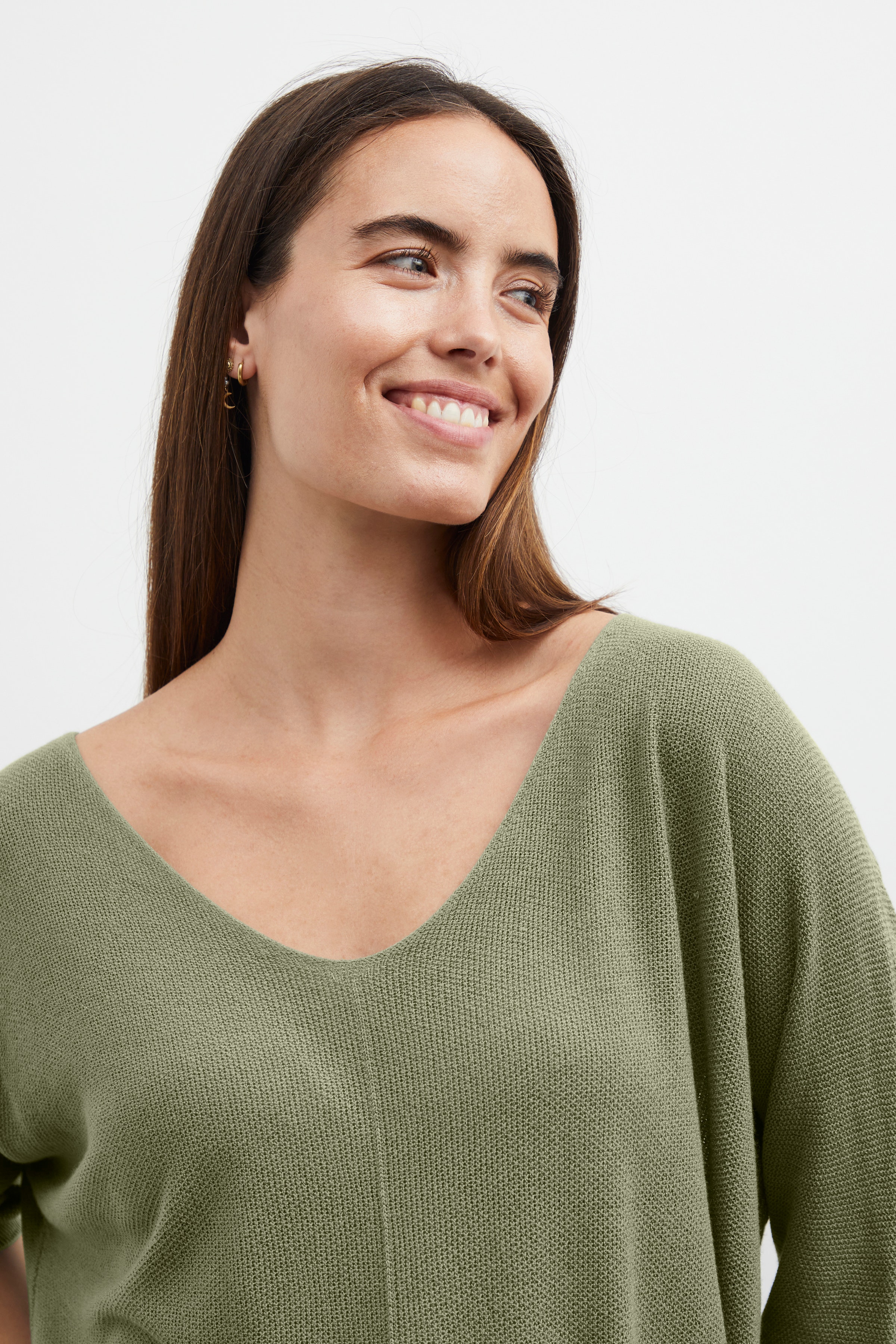 SBCAISHA Pullover LOOKBOOK DETAIL 22100257-176212