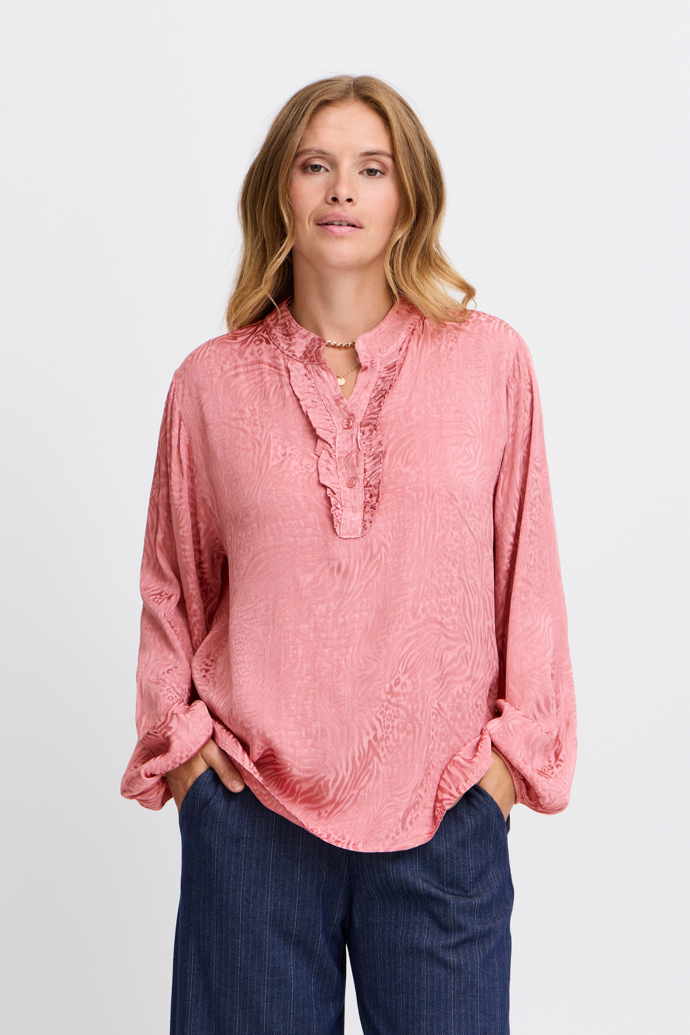 SBBAZE Blouse LOOKBOOK FRONT 22100763-171512