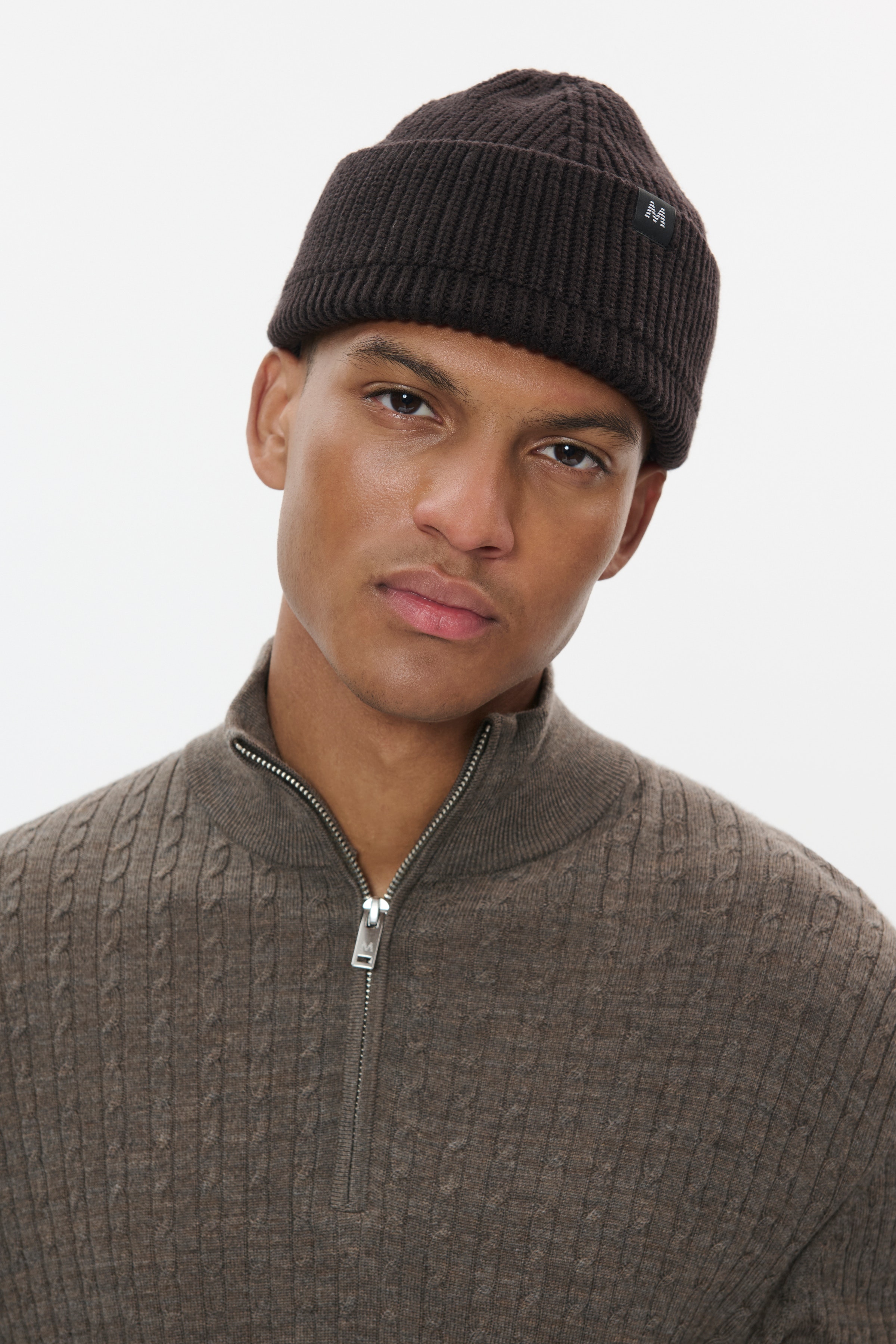 MAjorth Hood LOOKBOOK DETAIL 30208747-191103