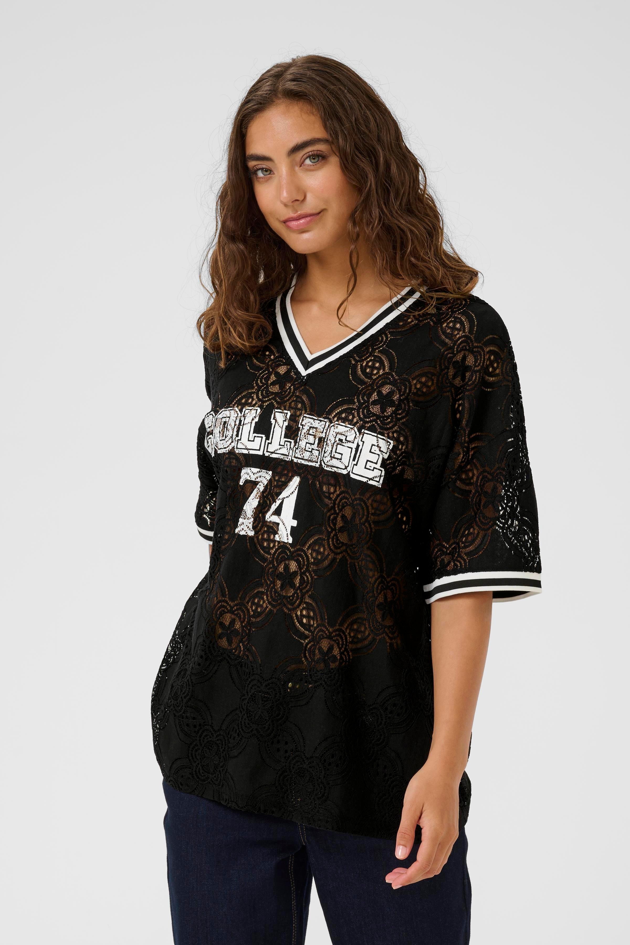 CUcollege T-shirt LOOKBOOK FRONT 50112720-500012