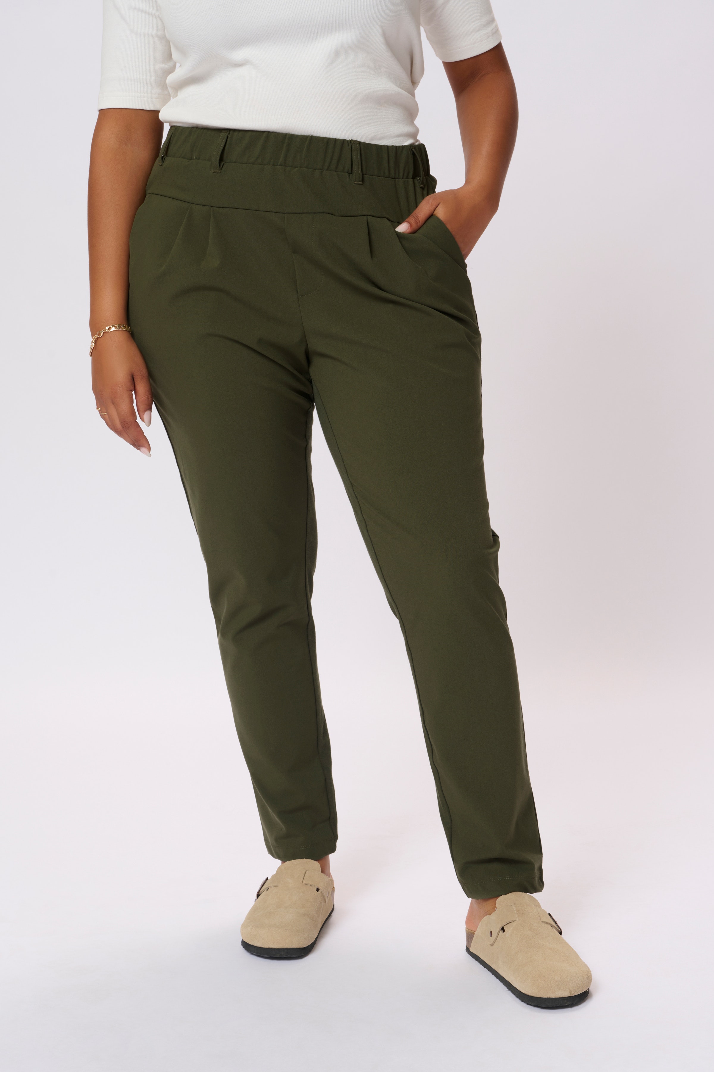 KCjia Byxor LOOKBOOK FRONT 10580007-190511