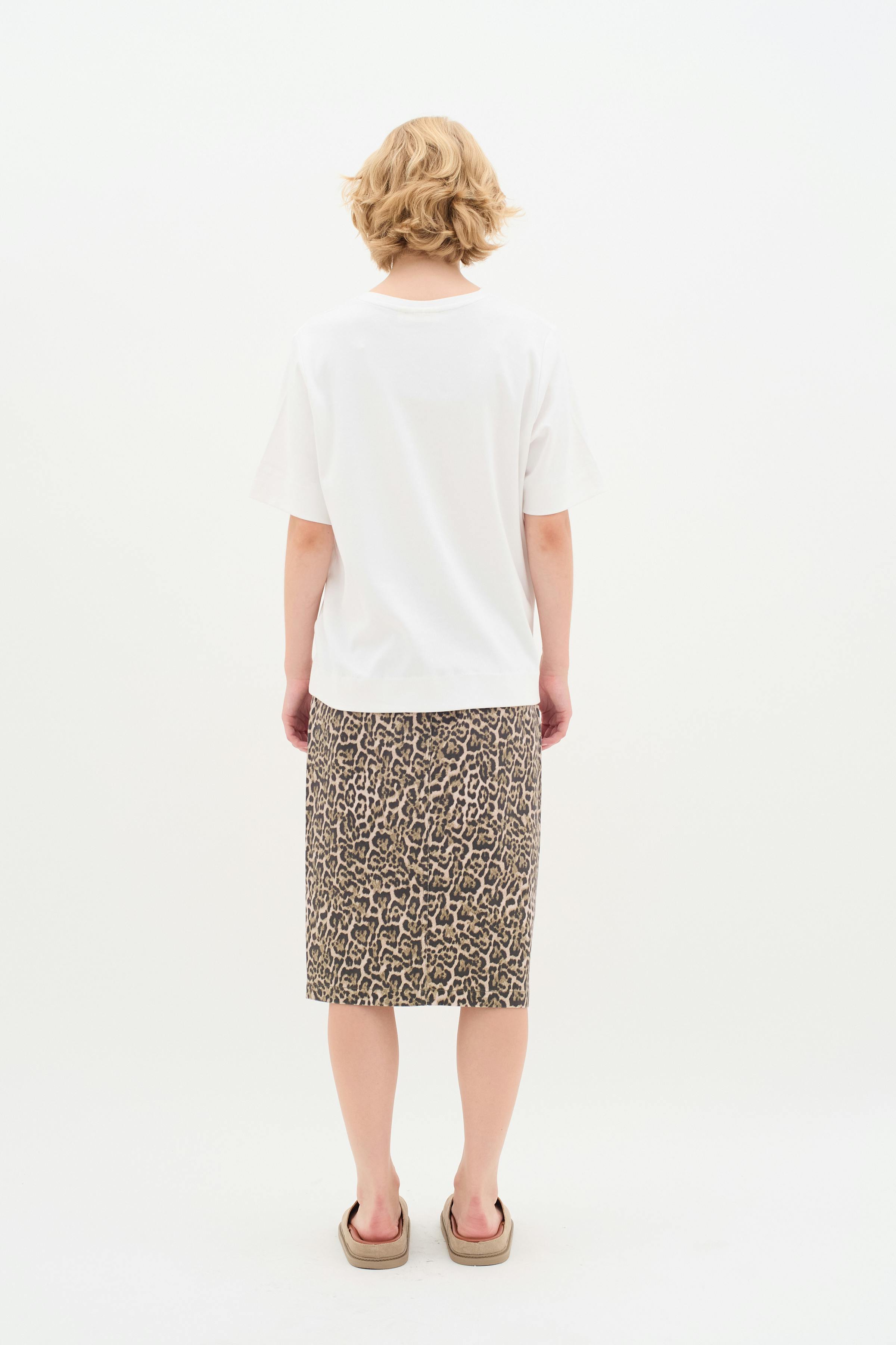 RiverIW leopard Skirt LOOKBOOK BACK 30110454-300824