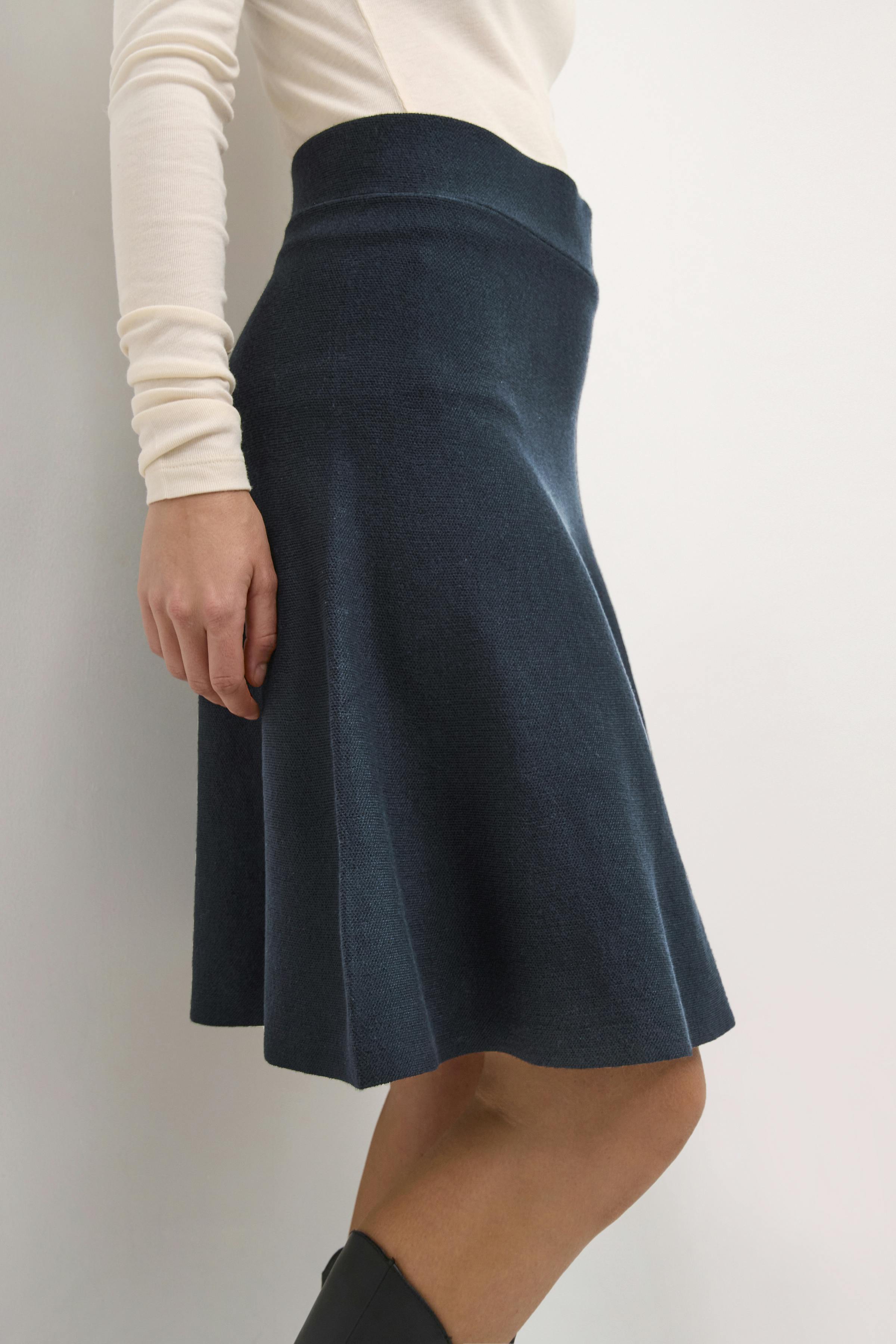 CUannemarie Skirt LOOKBOOK DETAIL 50109695-194011