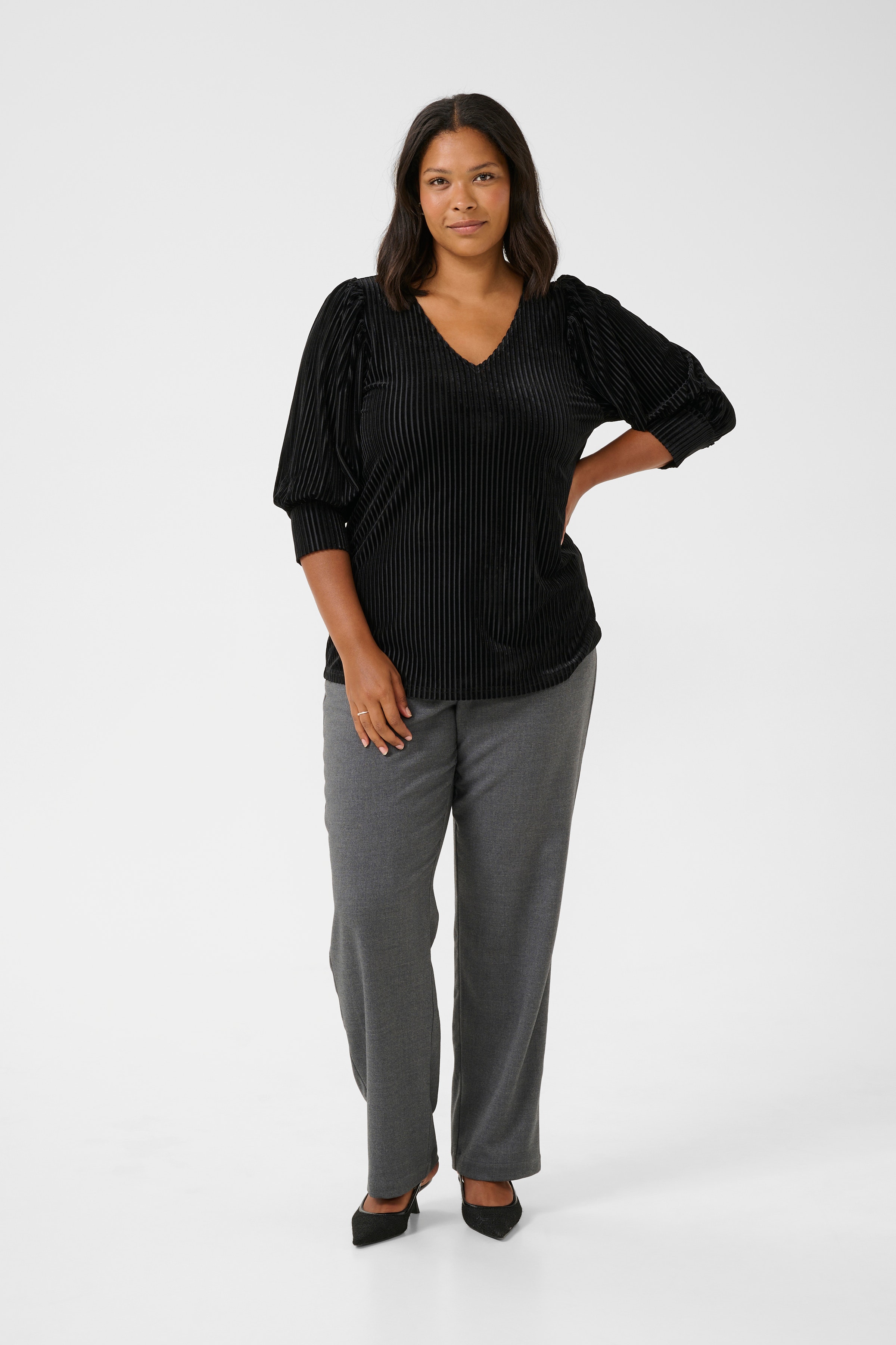 KCcacanna Blouse LOOKBOOK FRONT 10581210-106480