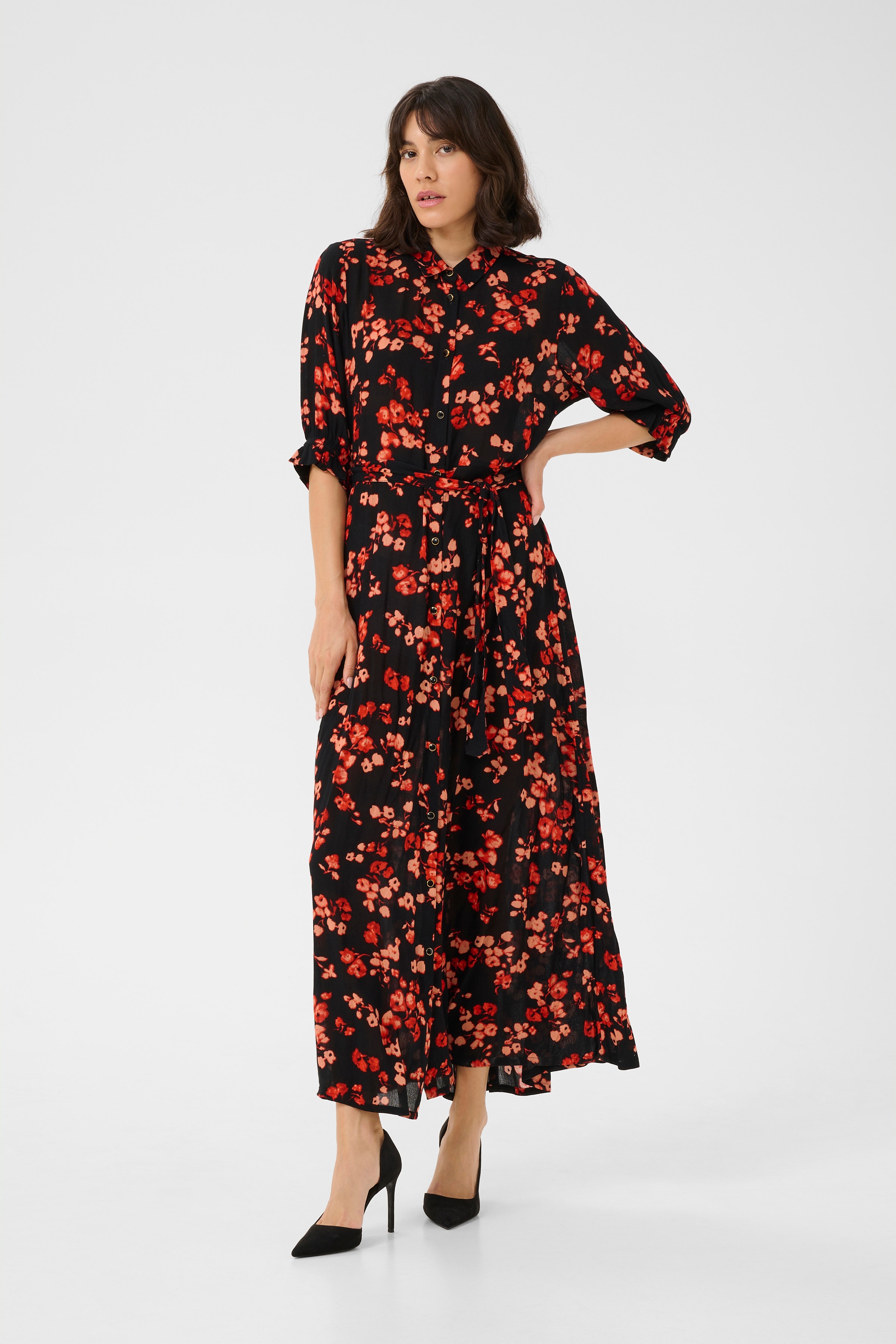 KAtine Kjole LOOKBOOK FRONT 10510170-107786