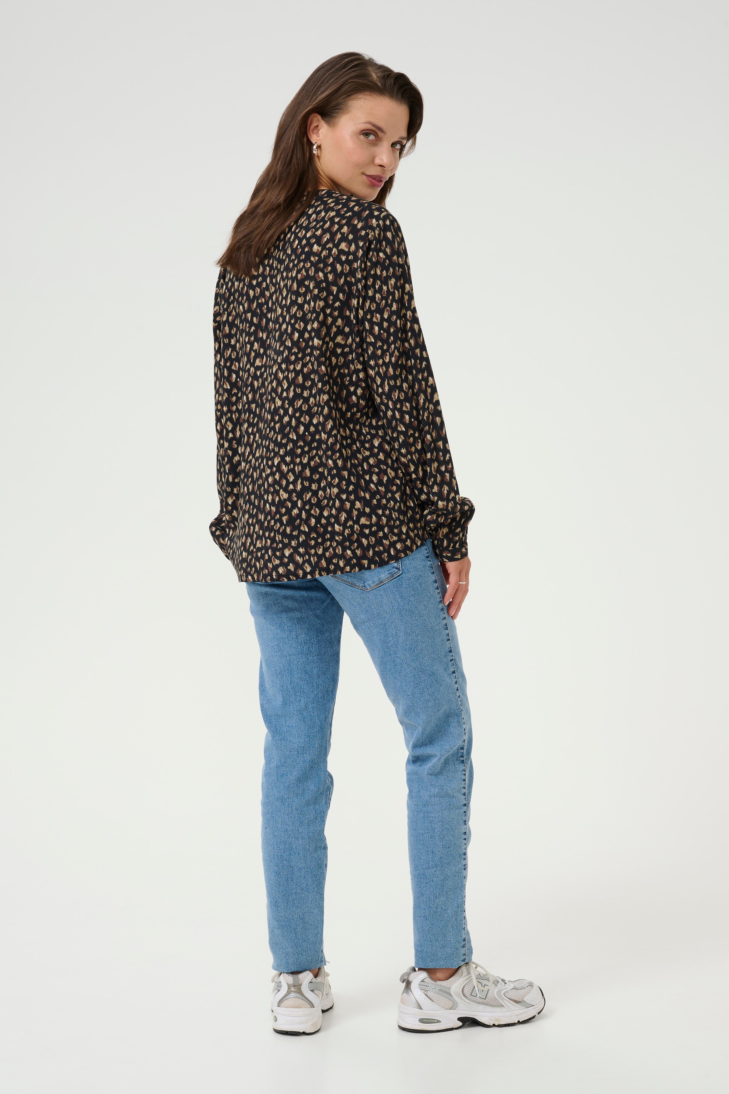 KAjalie Bluse LOOKBOOK BACK 10552004-107685