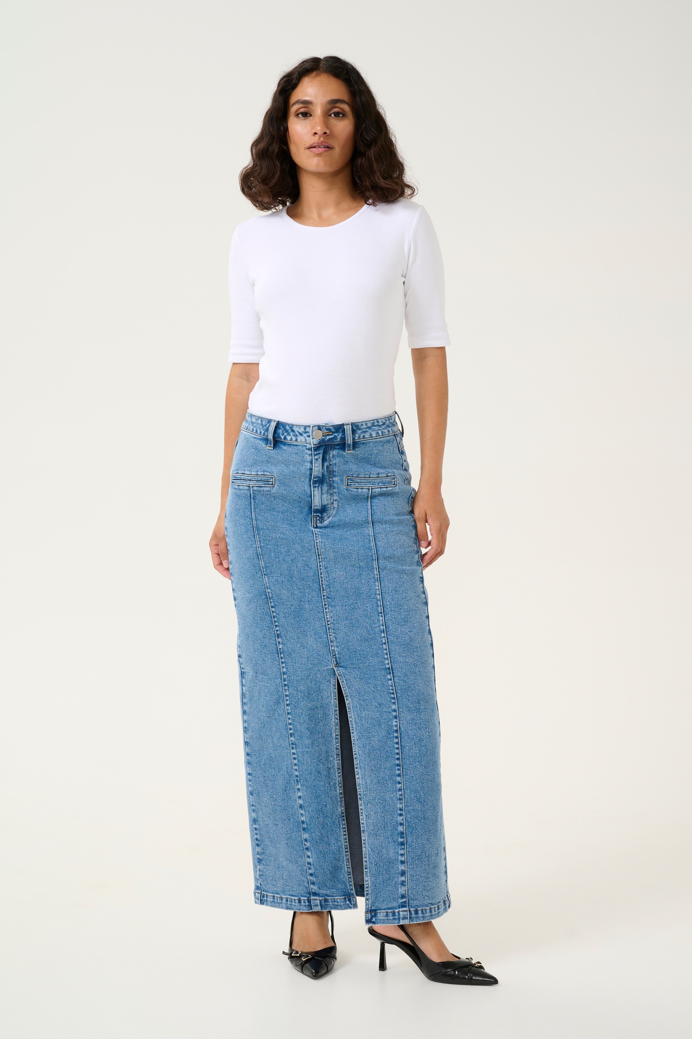 KAthroa Denimskjørt LOOKBOOK FRONT 10509351-103168