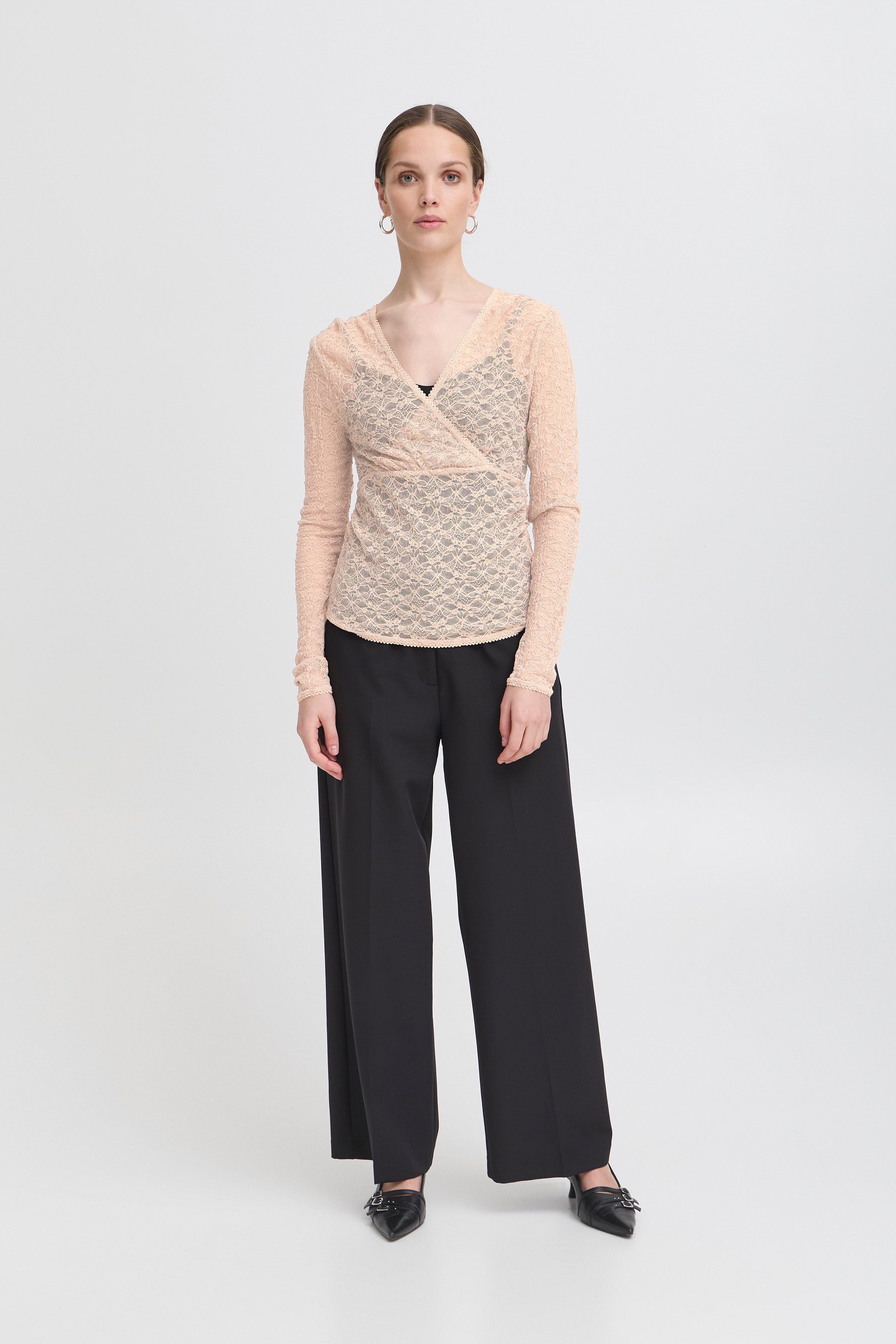 IXLACEY Bluse LOOKBOOK FRONT 20123706-160906