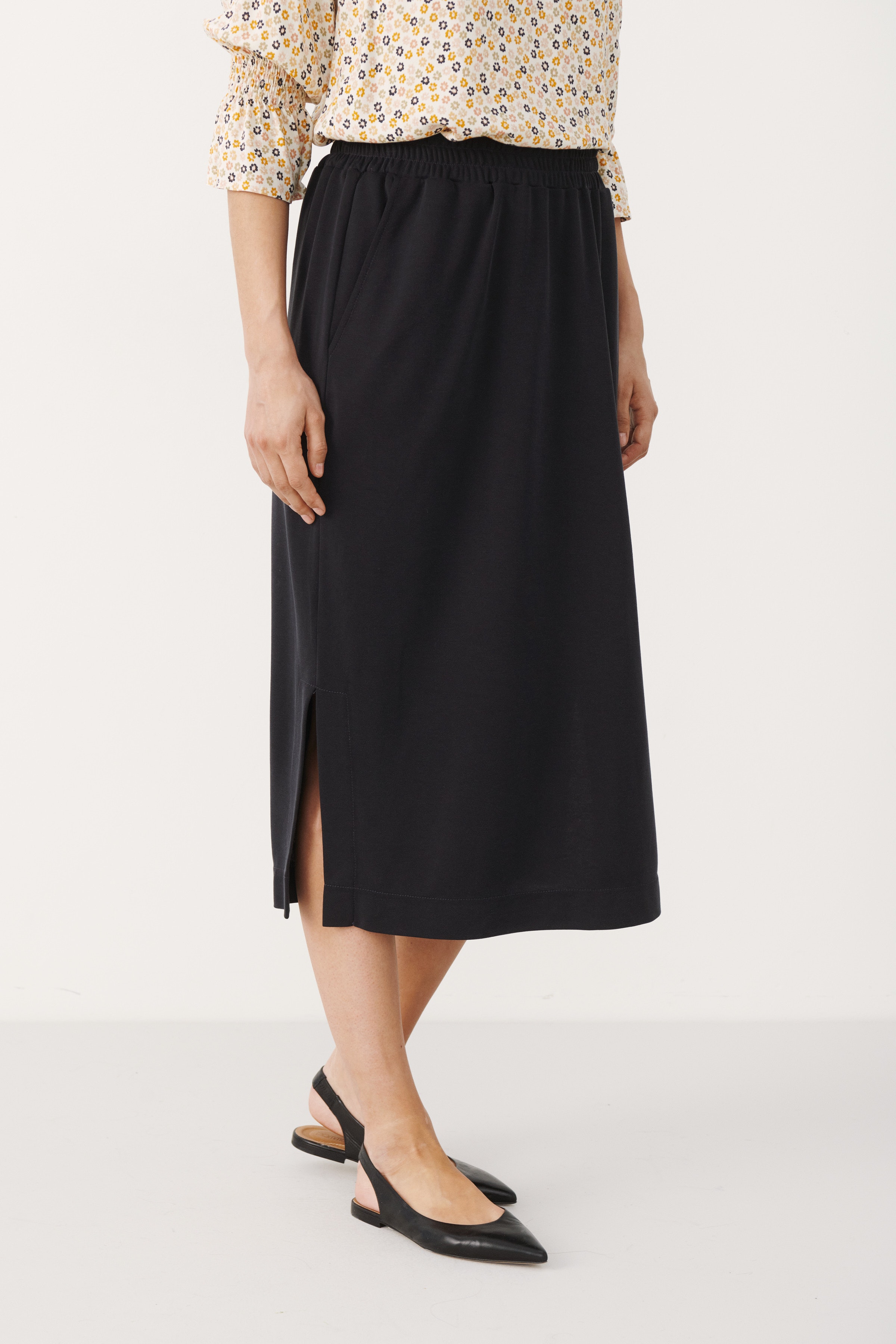 Kjol LOOKBOOK FRONT 30306164-194008