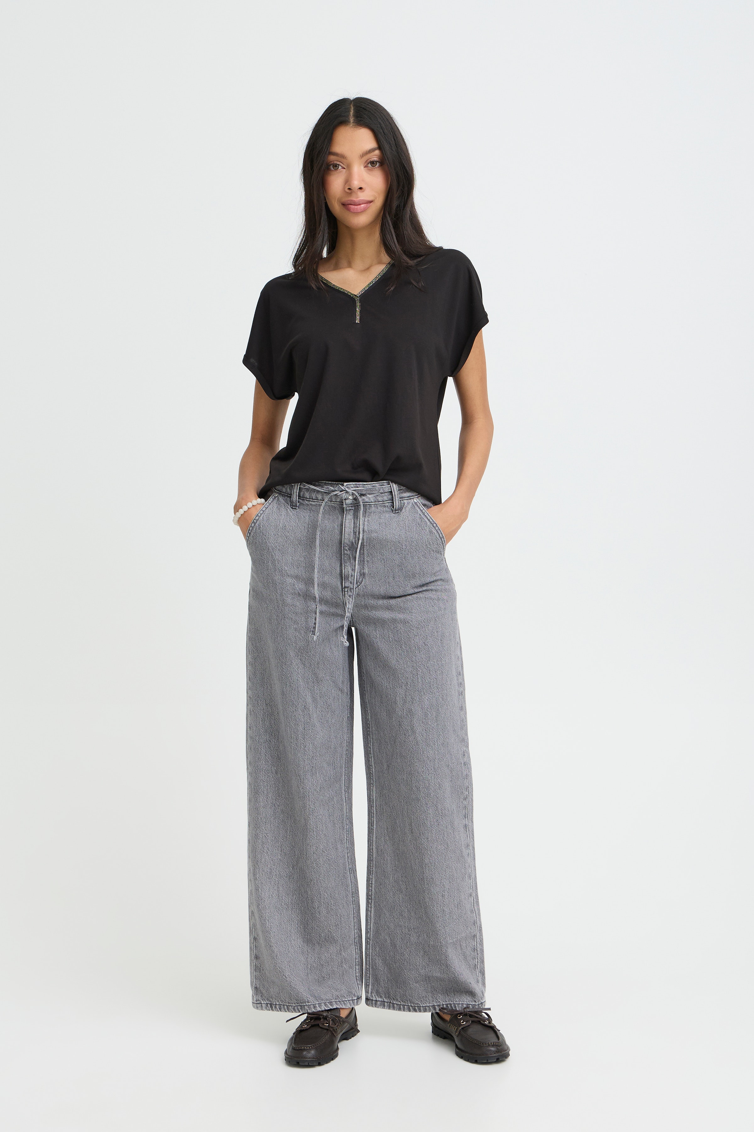 BYPAREESA T-shirt LOOKBOOK FRONT 20818418-194008