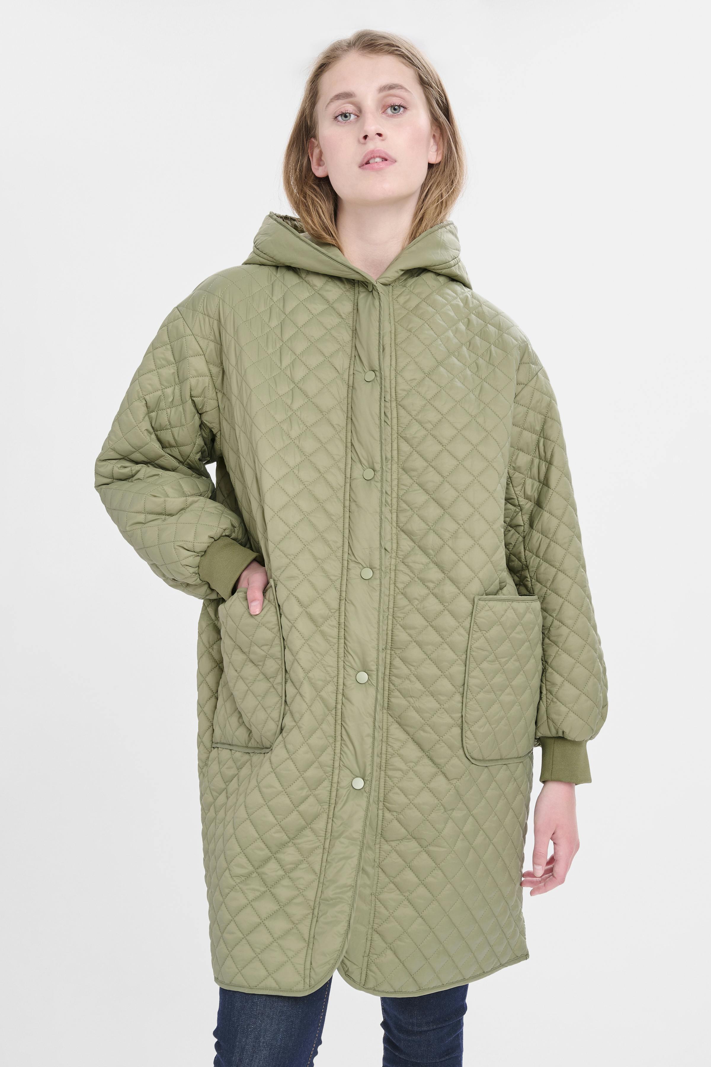 AgnesKB Outerwear LOOKBOOK FRONT 10103695-170115