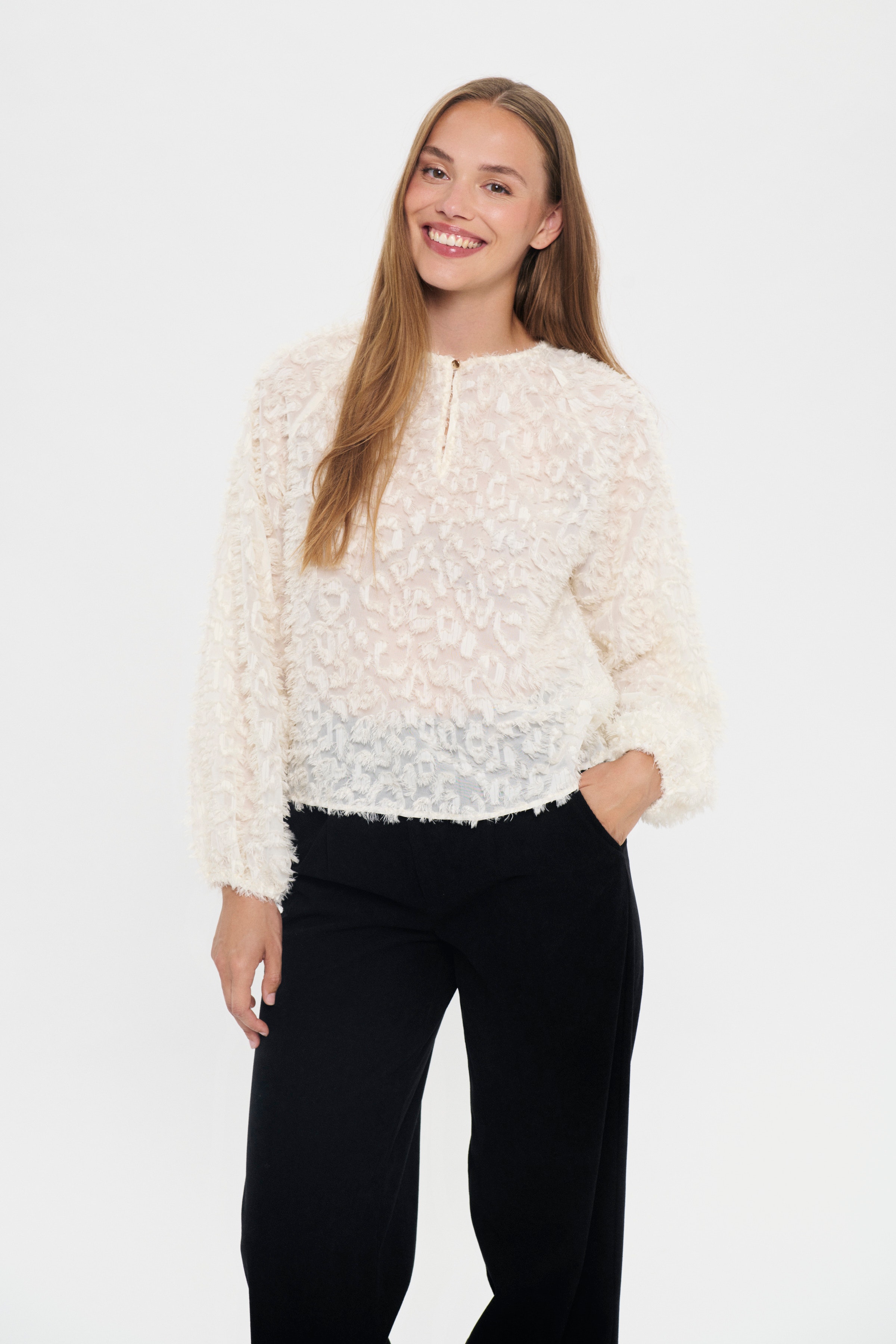 NilsineSZ Bluse LOOKBOOK FRONT 30514641-110605