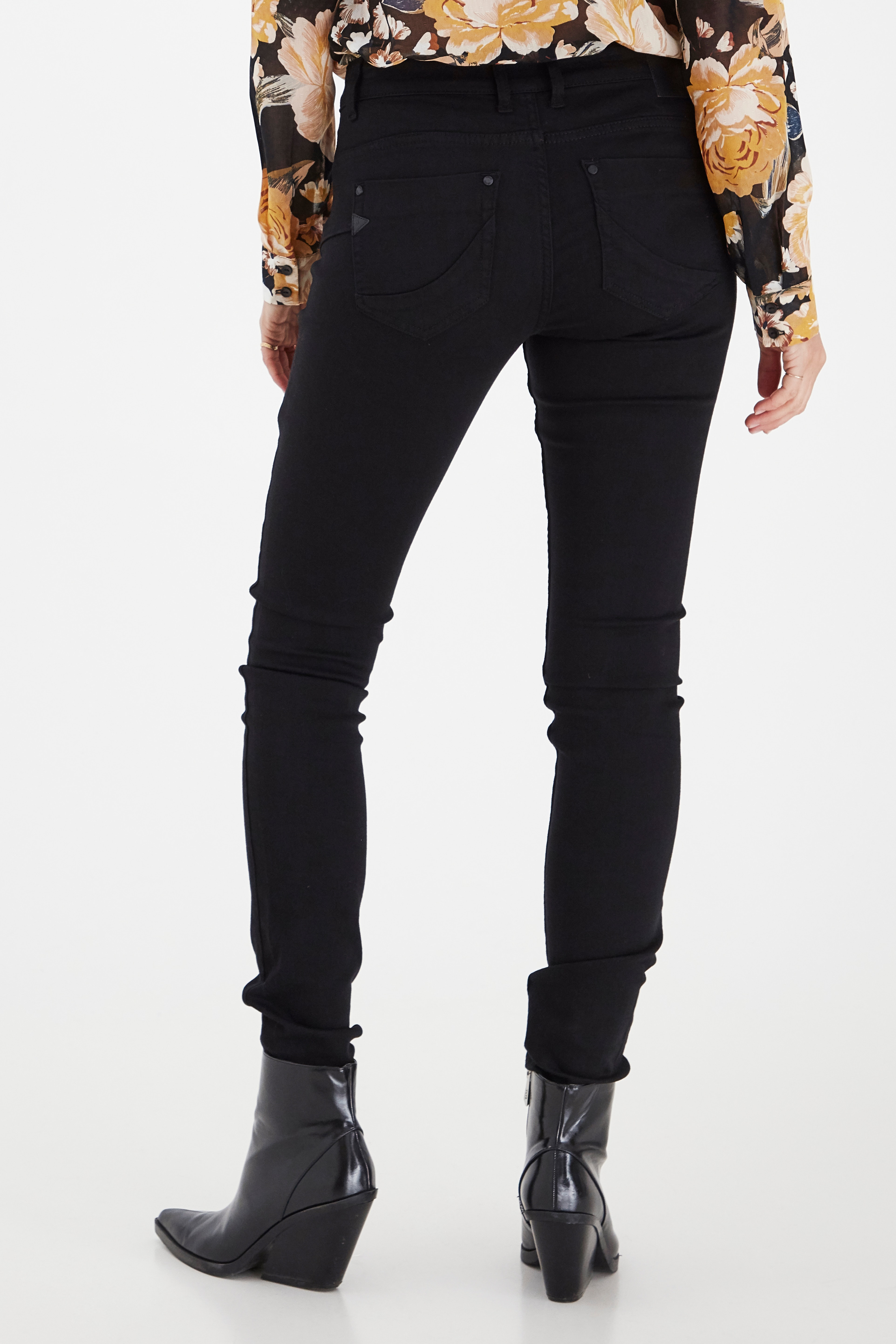 PZANNA Jeans LOOKBOOK BACK 50205517-200004