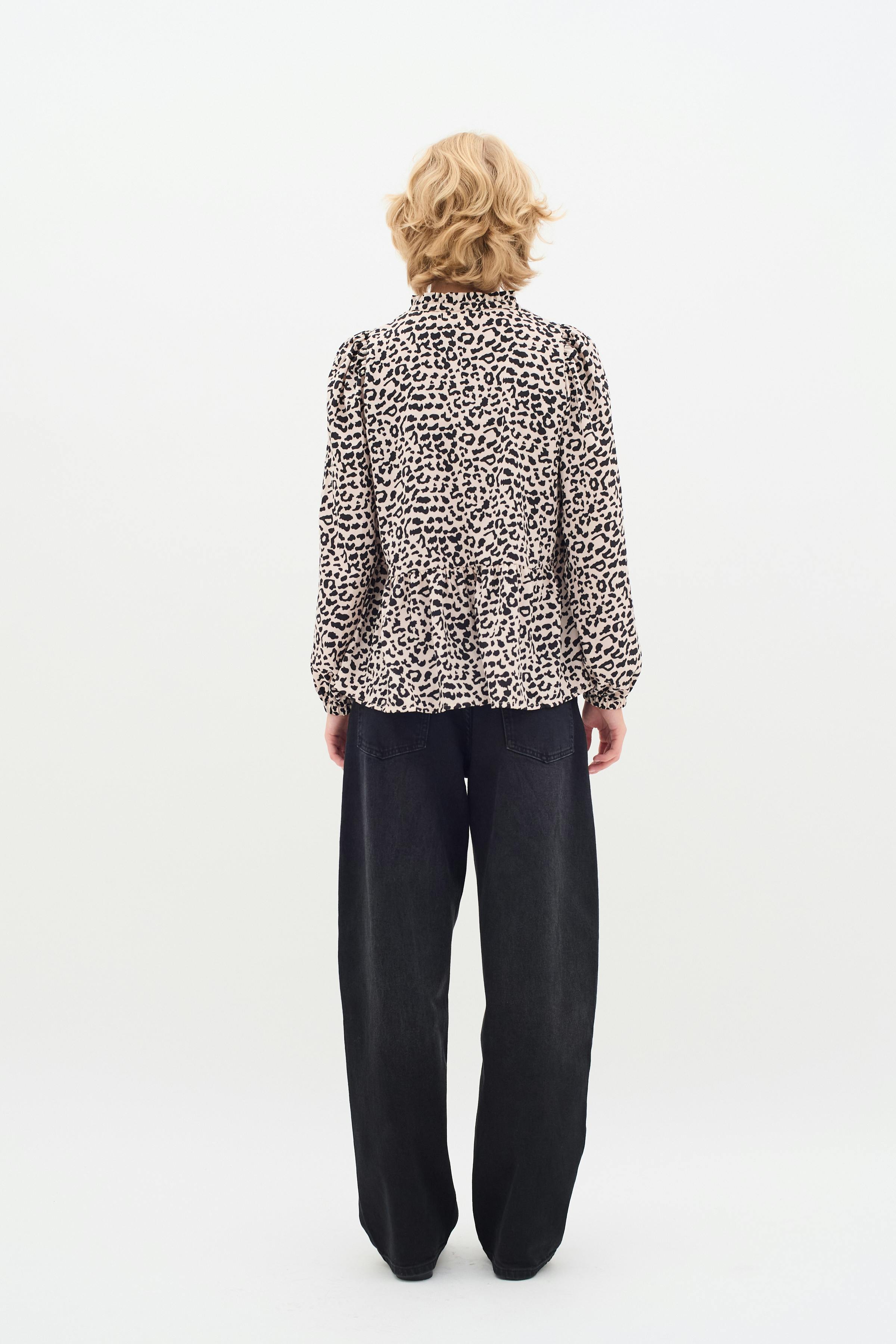 NinahIW Leopard Shirt LOOKBOOK BACK 30110400-300824