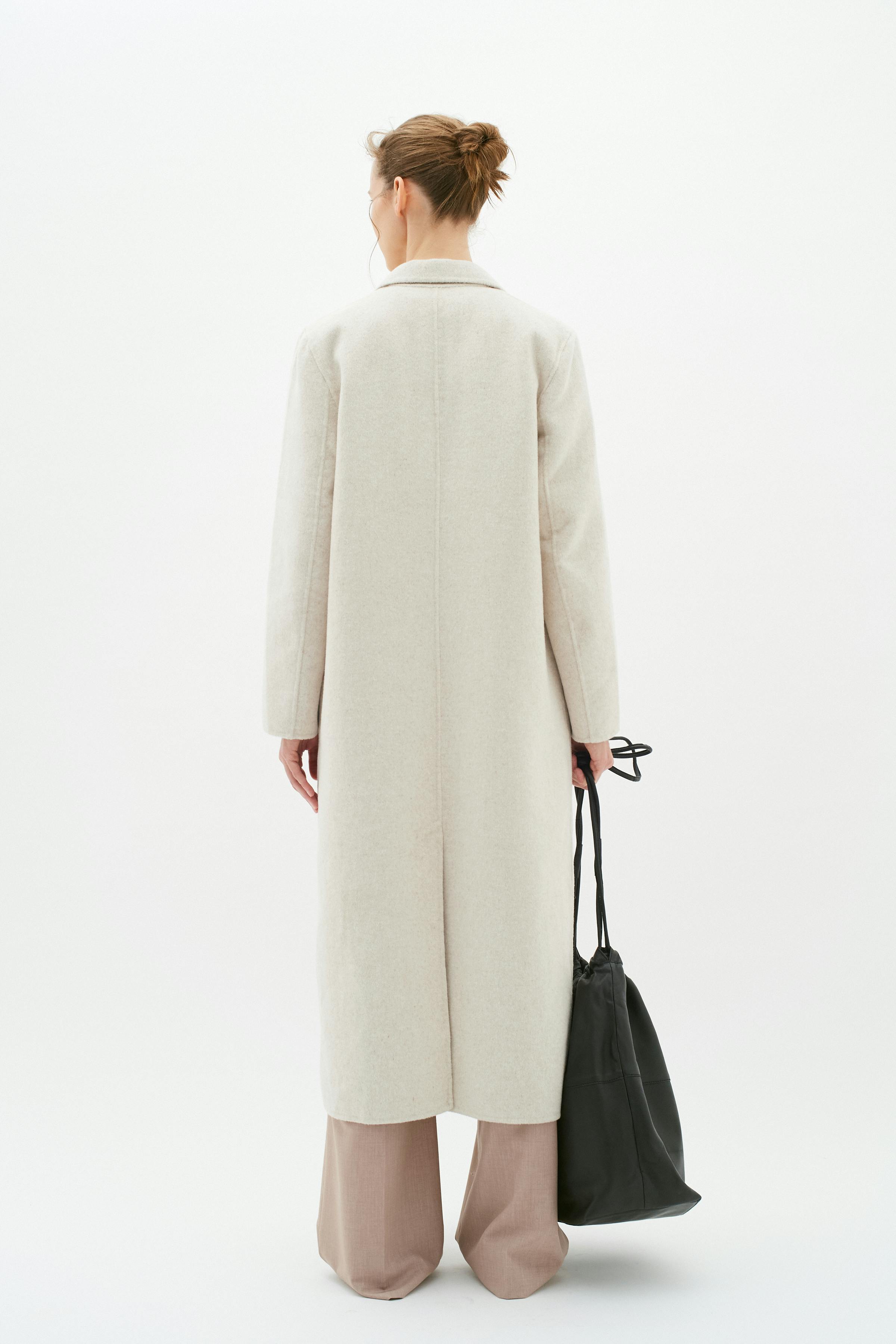 TiaraIW Coat LOOKBOOK BACK 30109021-1304031