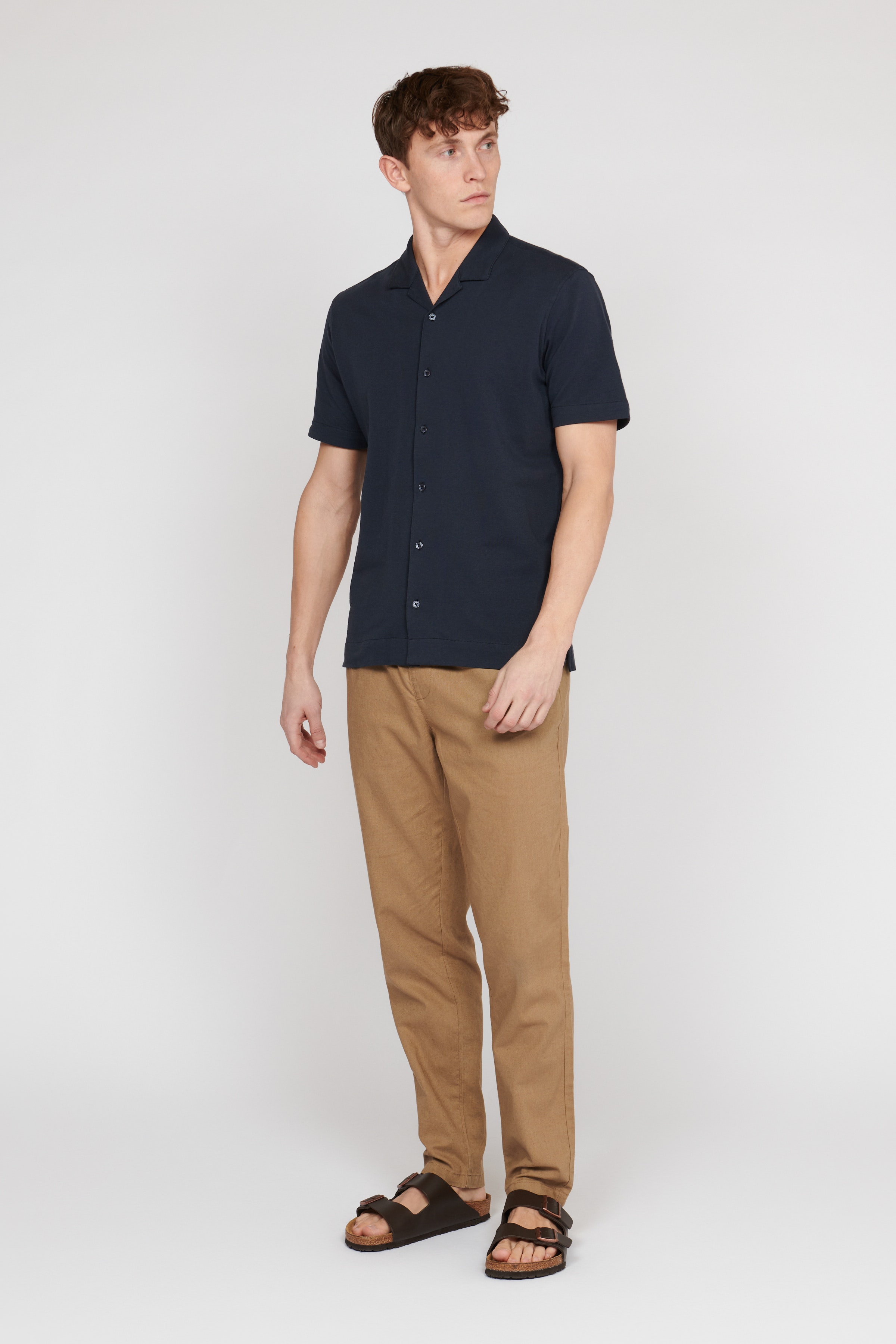 MAtrostol Shirt LOOKBOOK FRONT 30206114-194011