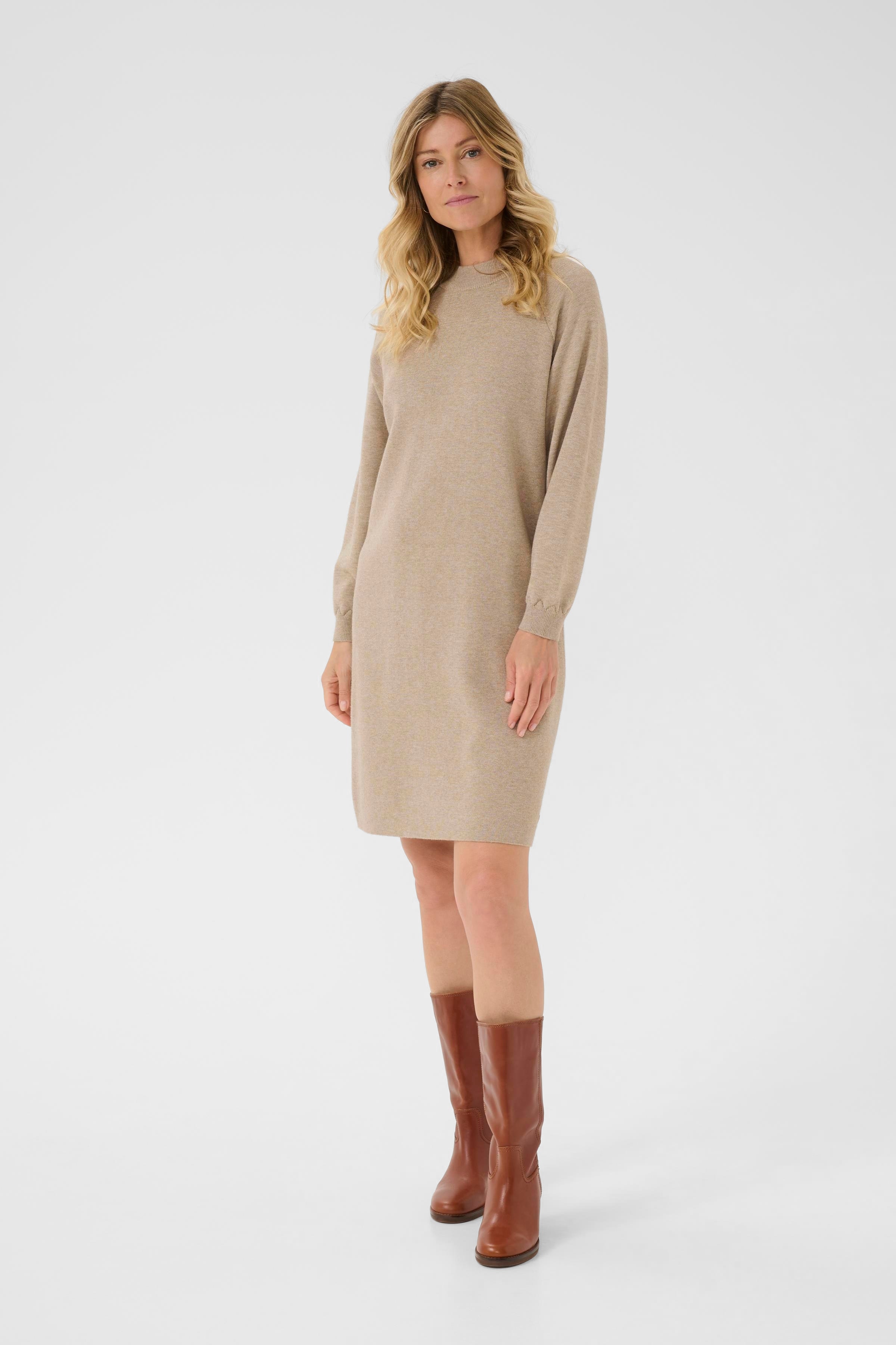 CRDela Kleid LOOKBOOK FRONT 10614298-1614071