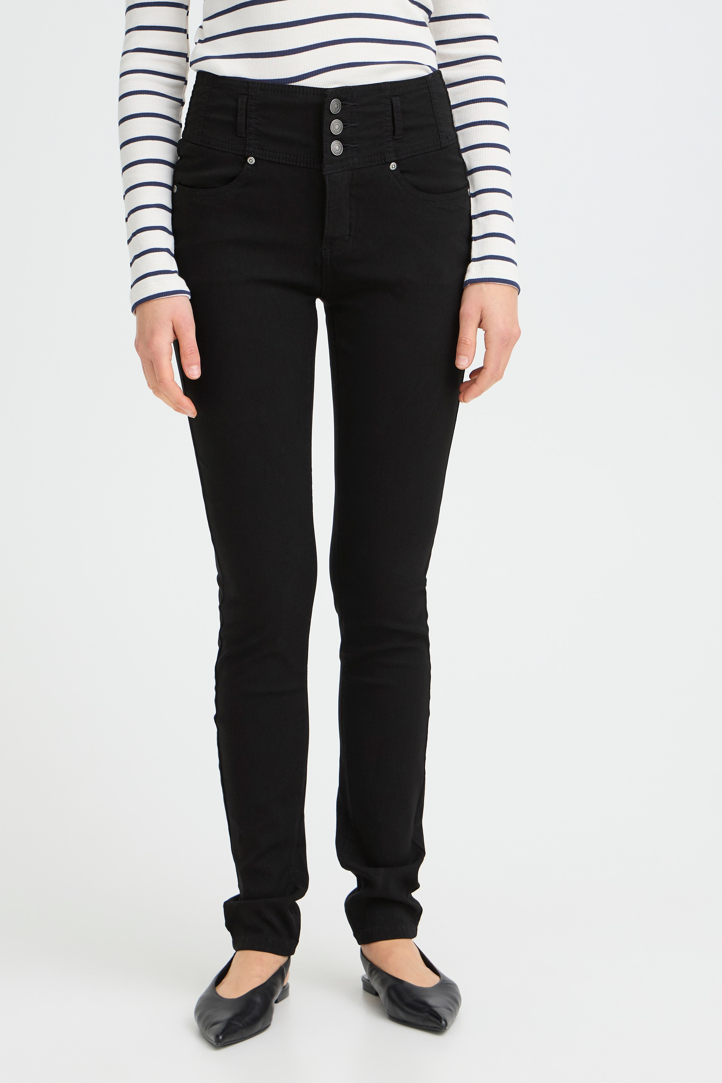 ZALINFR PANTS LOOKBOOK FRONT 601749-60096