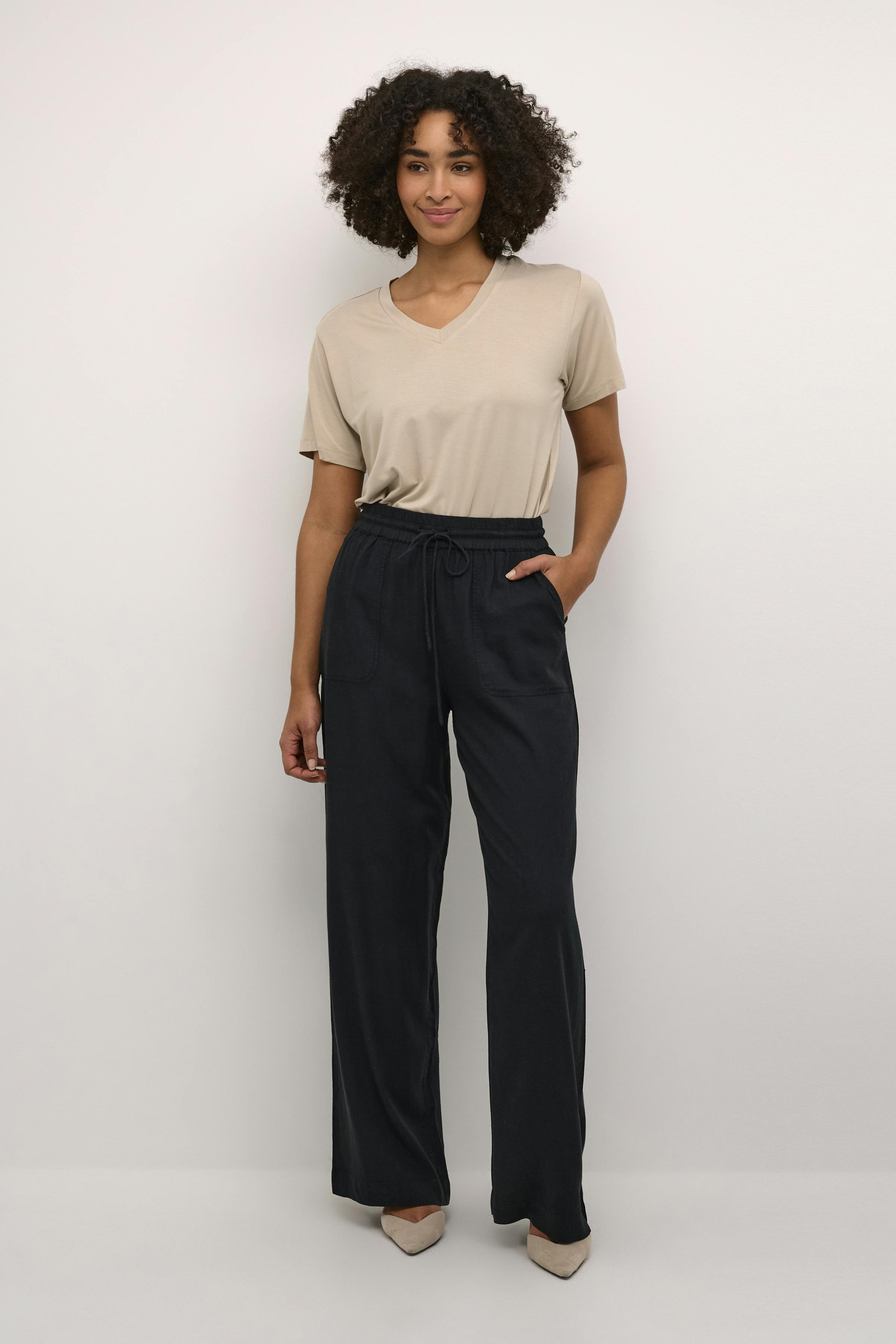 KAmilia Leinen Hose LOOKBOOK FRONT 10508314-100121