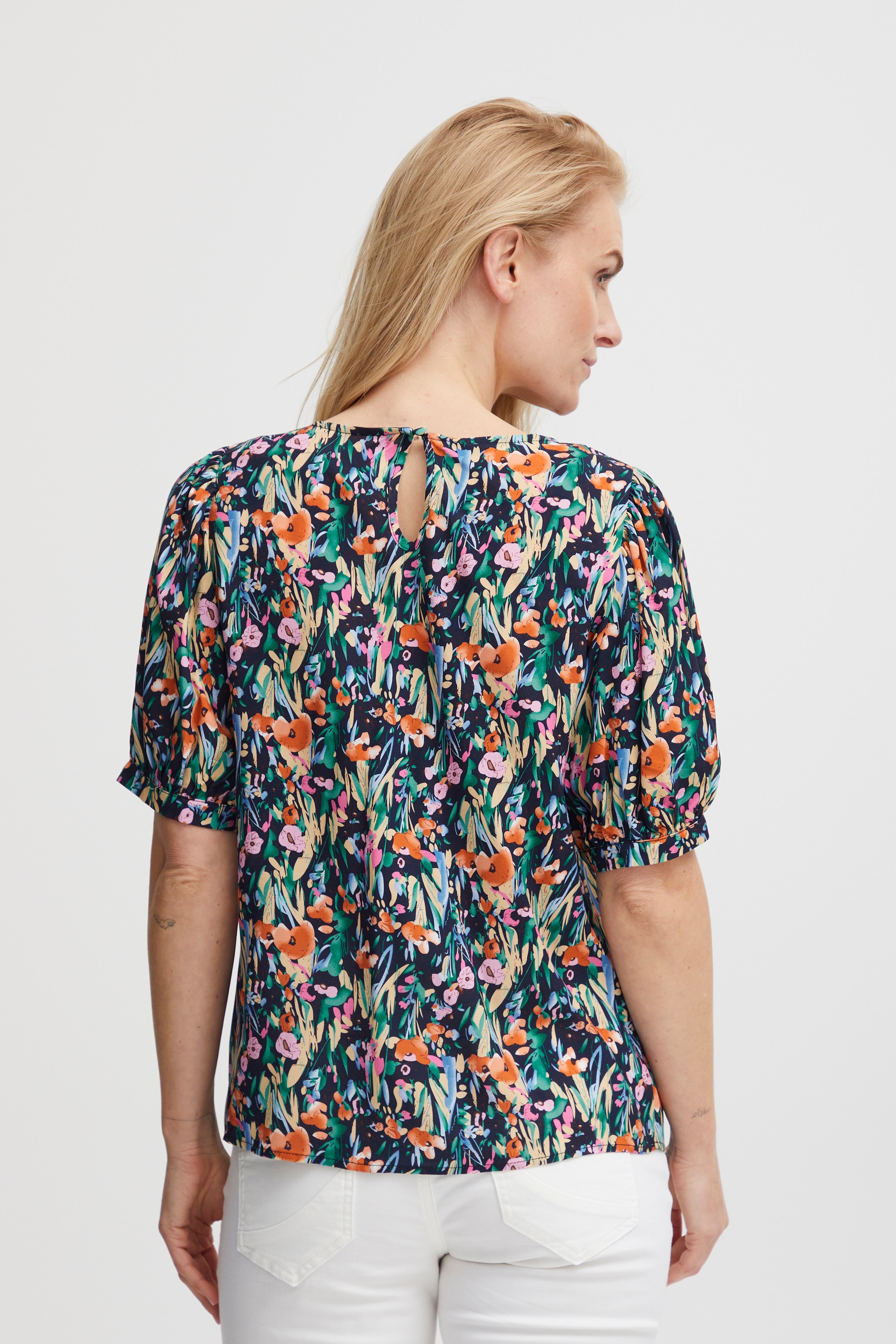 Blouse with short sleeve LOOKBOOK BACK 50207440-201429