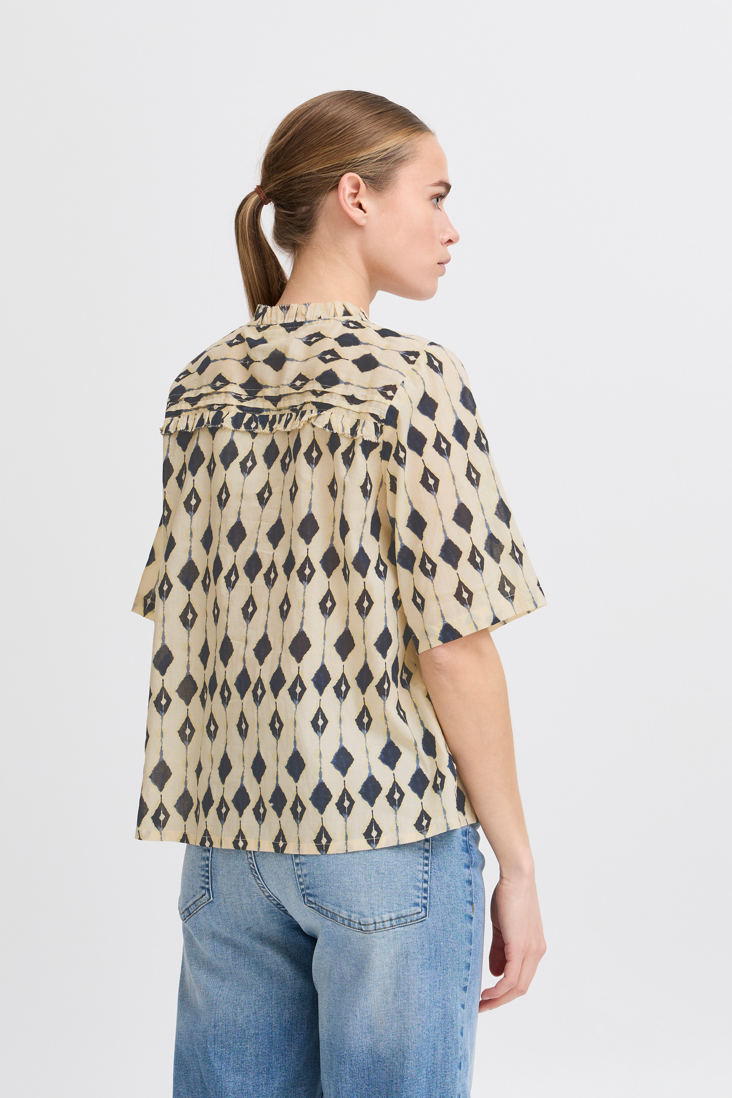 IHEMMERETTA Kortermet bluse LOOKBOOK BACK 20122885-204419