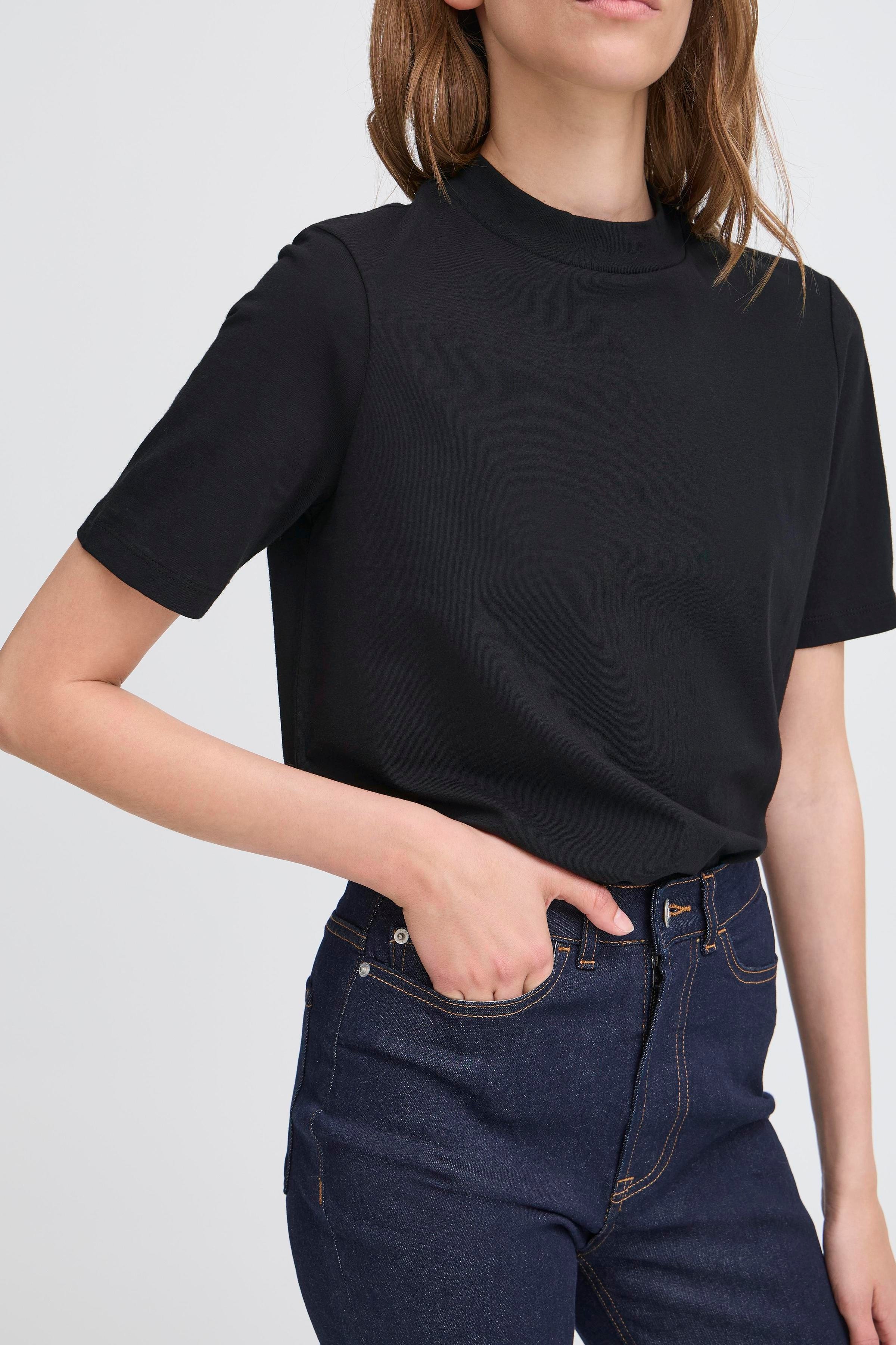 IHRANIA T-shirt LOOKBOOK DETAIL 20112704-194008