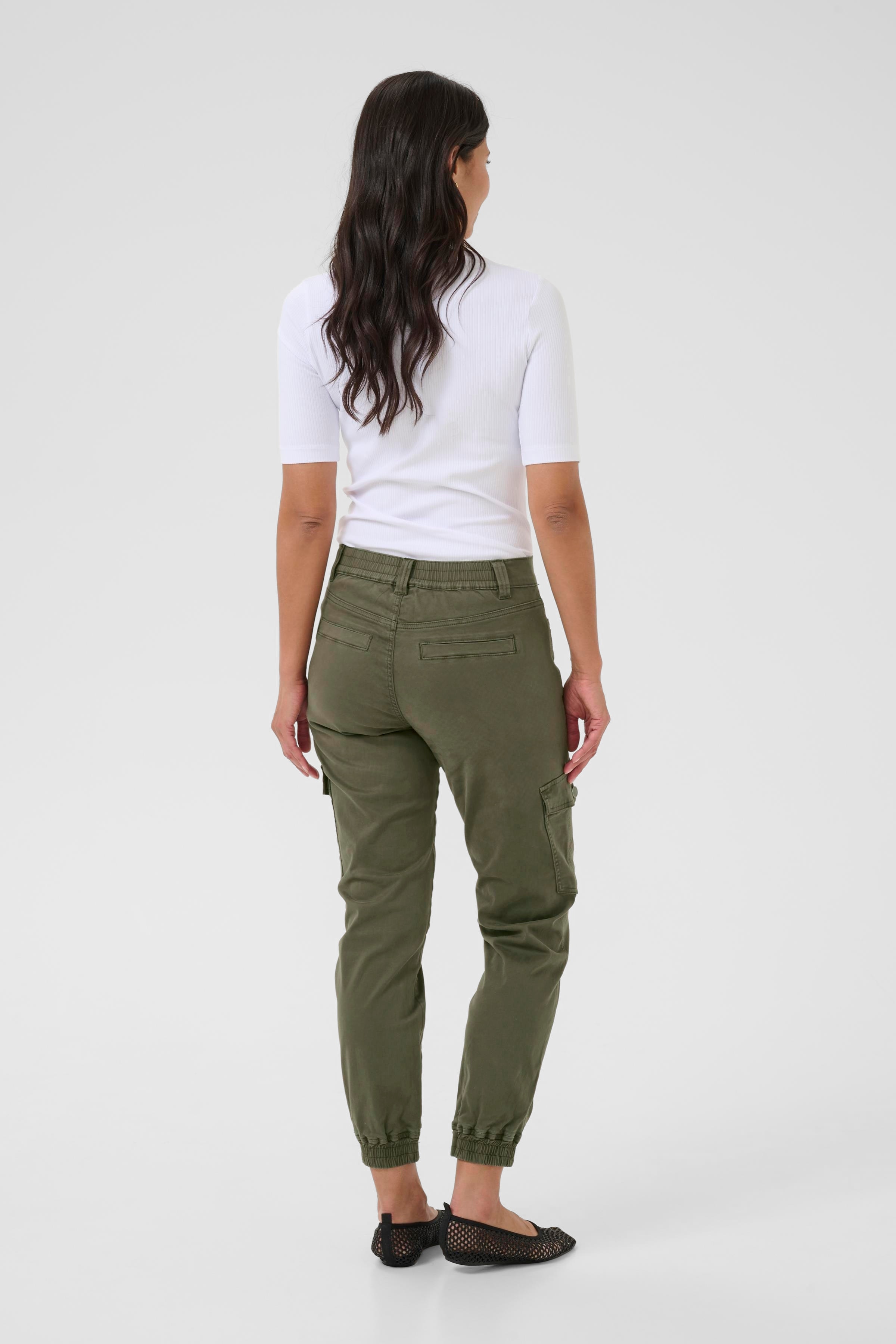 BPsarah Hose LOOKBOOK BACK 40200071-190511