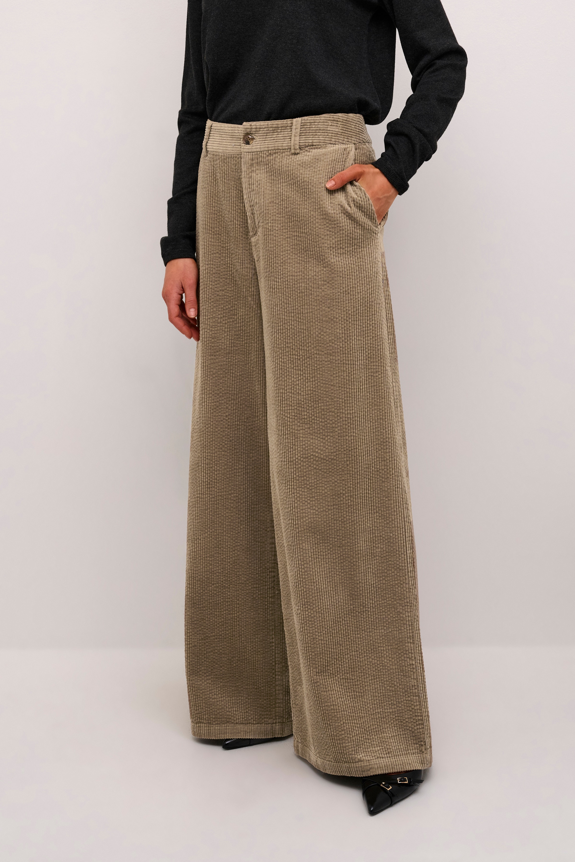 CUklay Trousers LOOKBOOK FRONT 50111043-171310