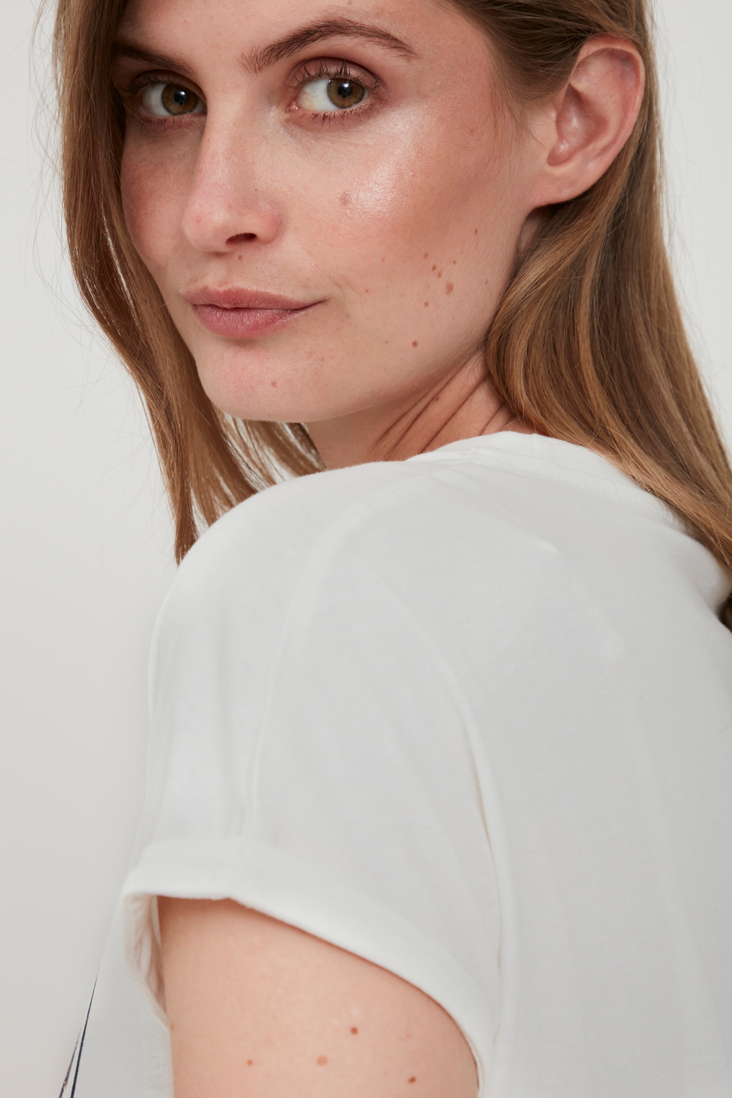 T-shirt LOOKBOOK DETAIL 20609552-110602