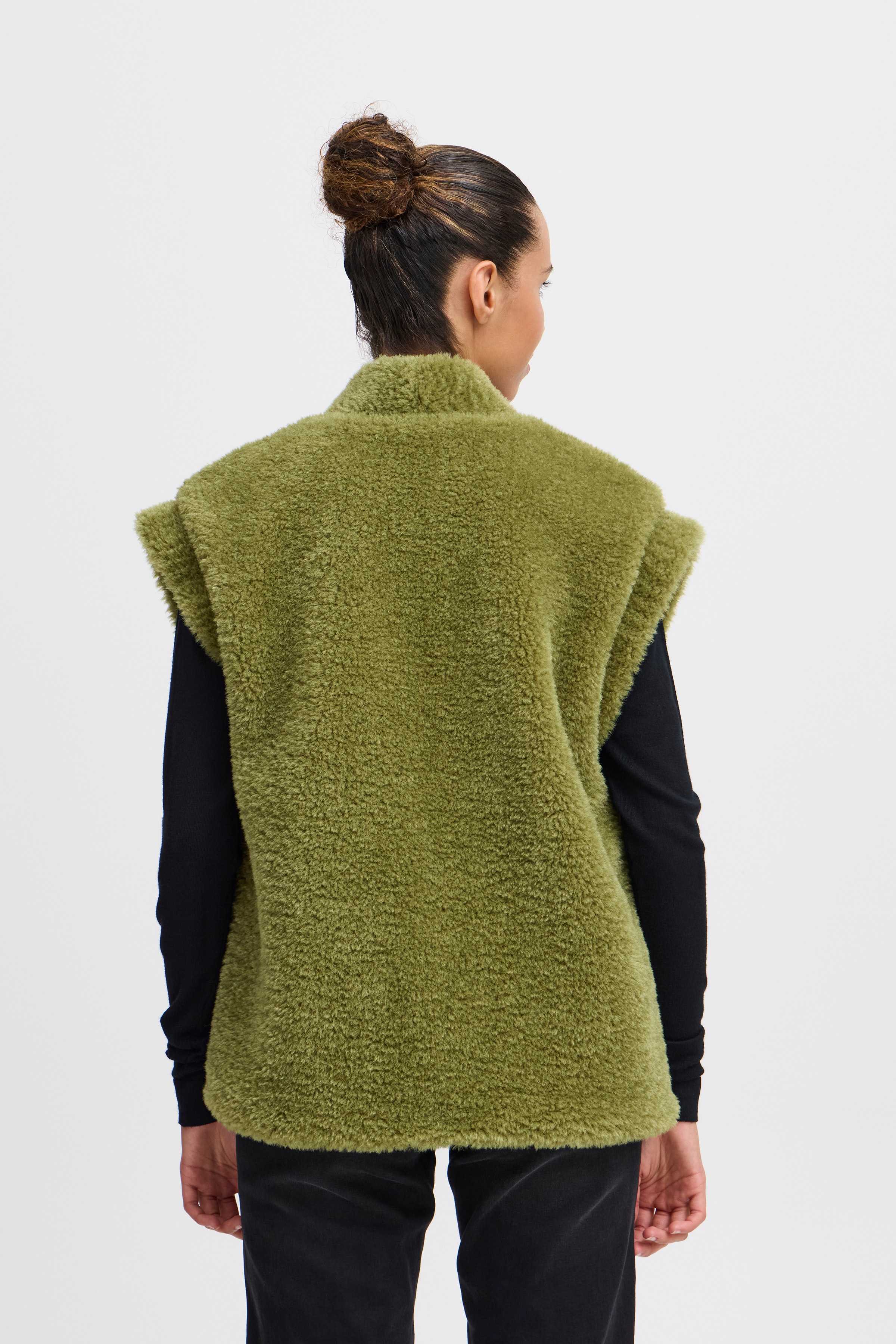 IHGIZLA Vest yttertøj LOOKBOOK BACK 20122322-180220