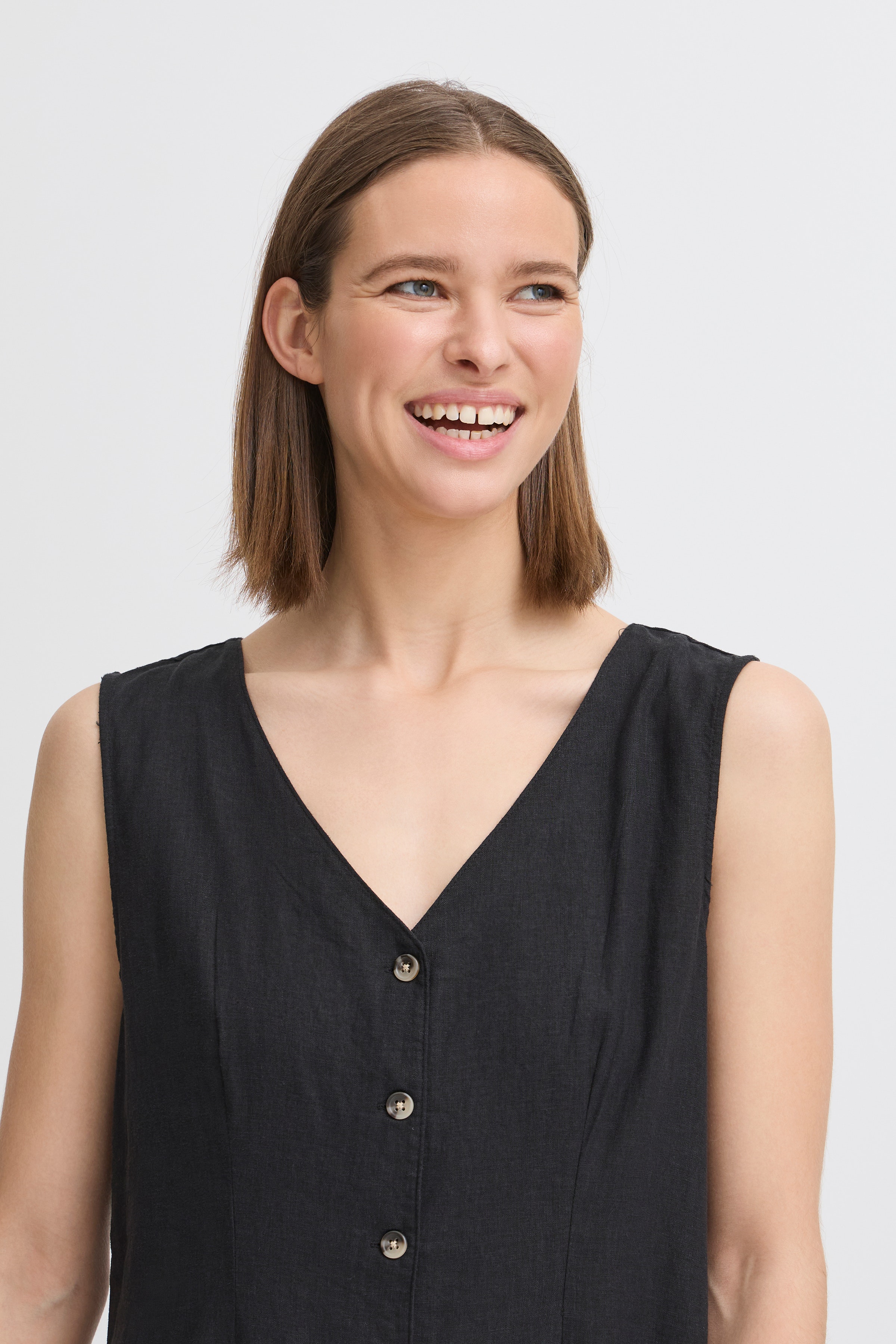 BYFALAKKA Kleid LOOKBOOK DETAIL 20816615-200451