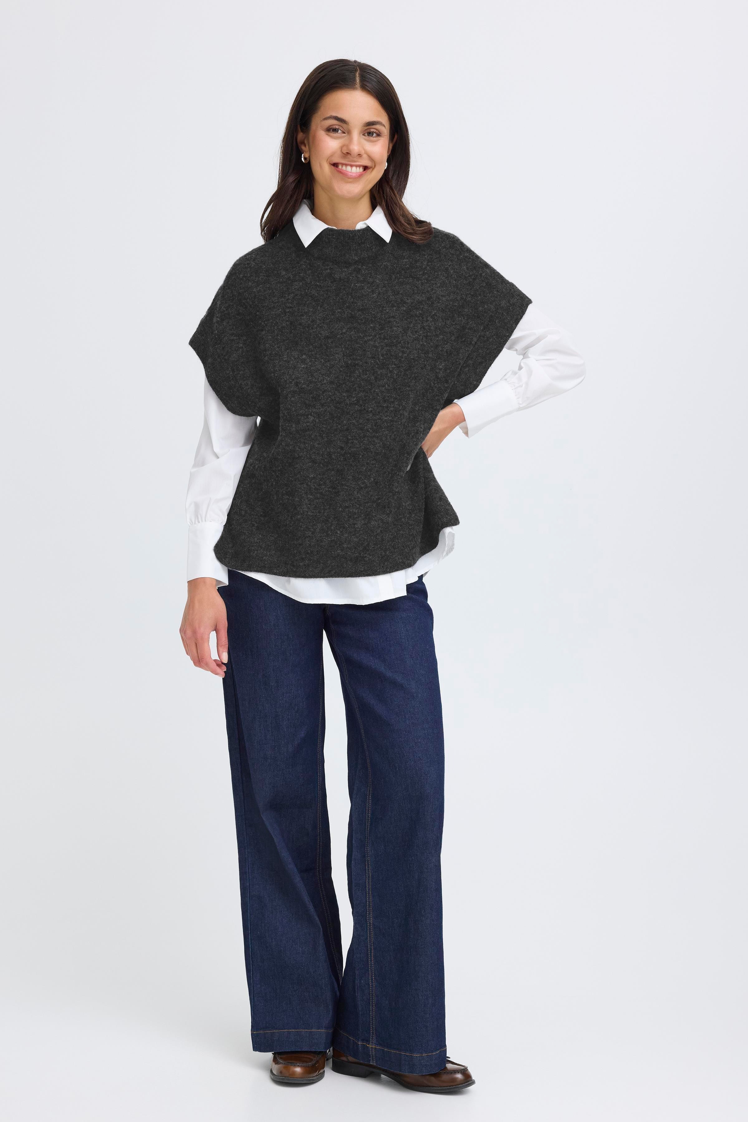 FRSANNY Slipover LOOKBOOK FRONT 20612836-202490