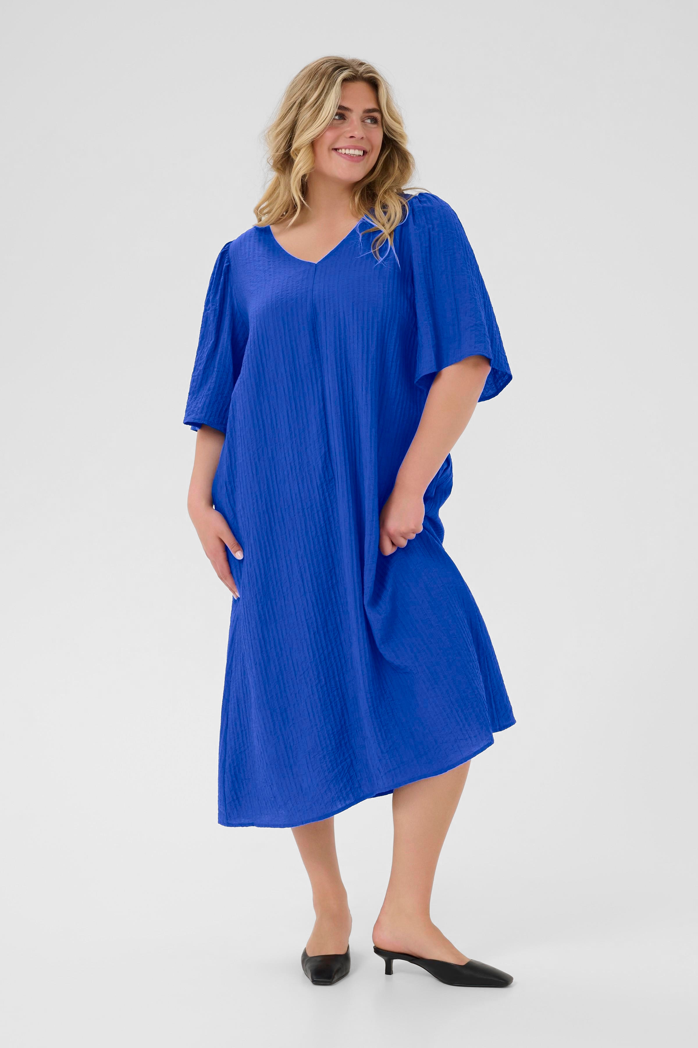 KClisana Kleid LOOKBOOK FRONT 10583421-193952