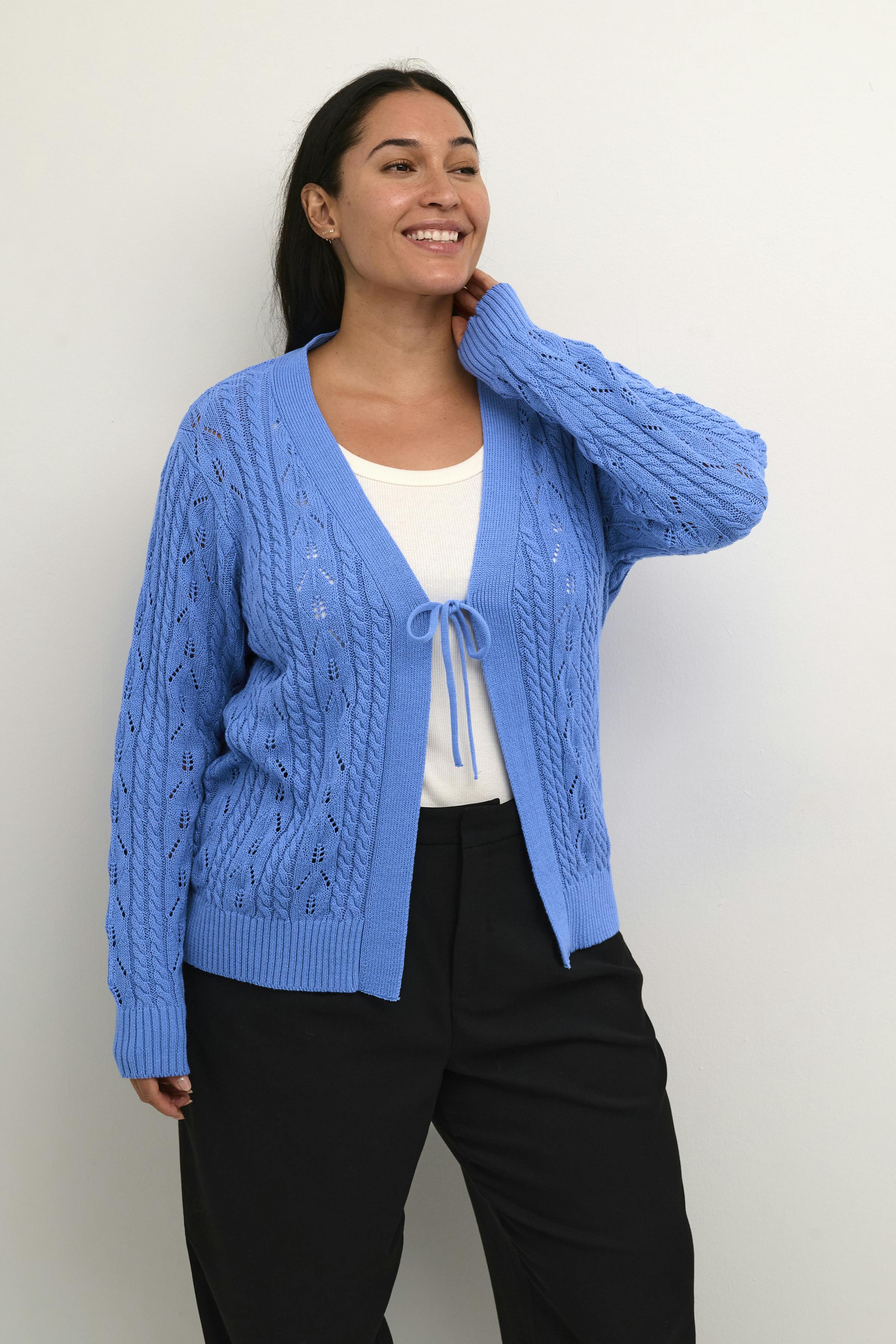 KCmarina Cardigan LOOKBOOK FRONT 10582233-174037