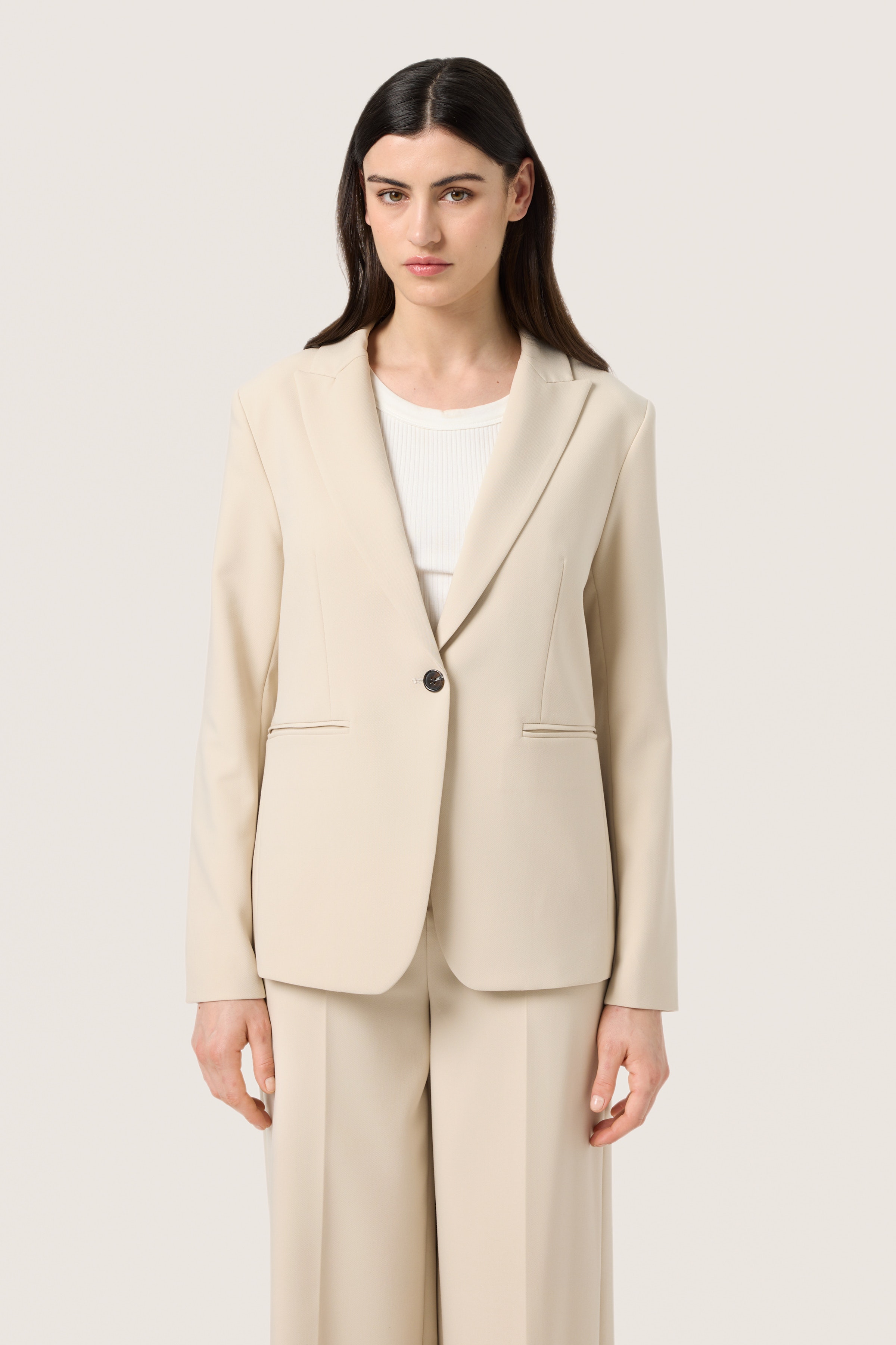 SLCorinne Blazer LOOKBOOK FRONT 30407532-130401