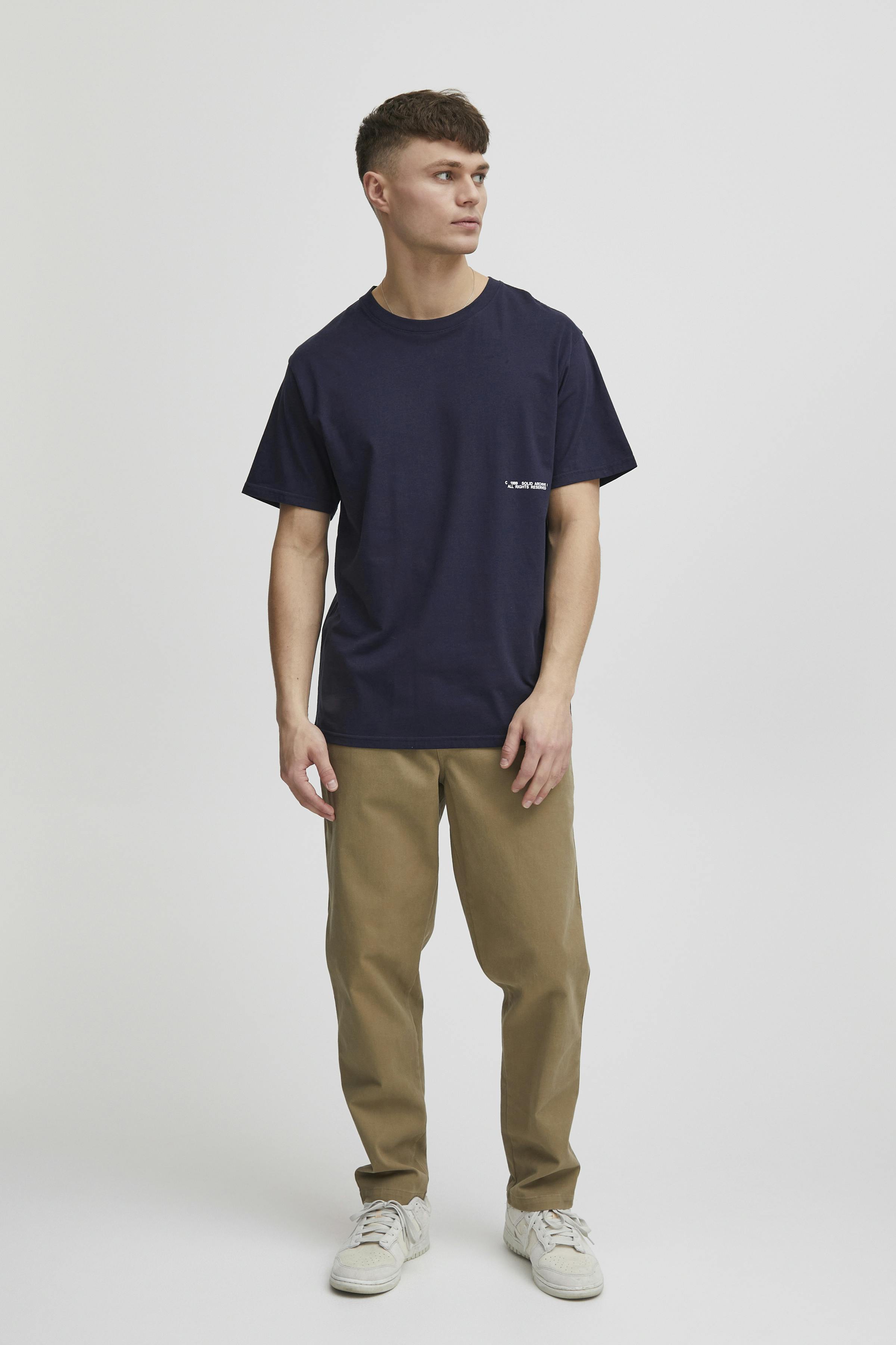 SDGen T-shirt LOOKBOOK FRONT 21107870-194010