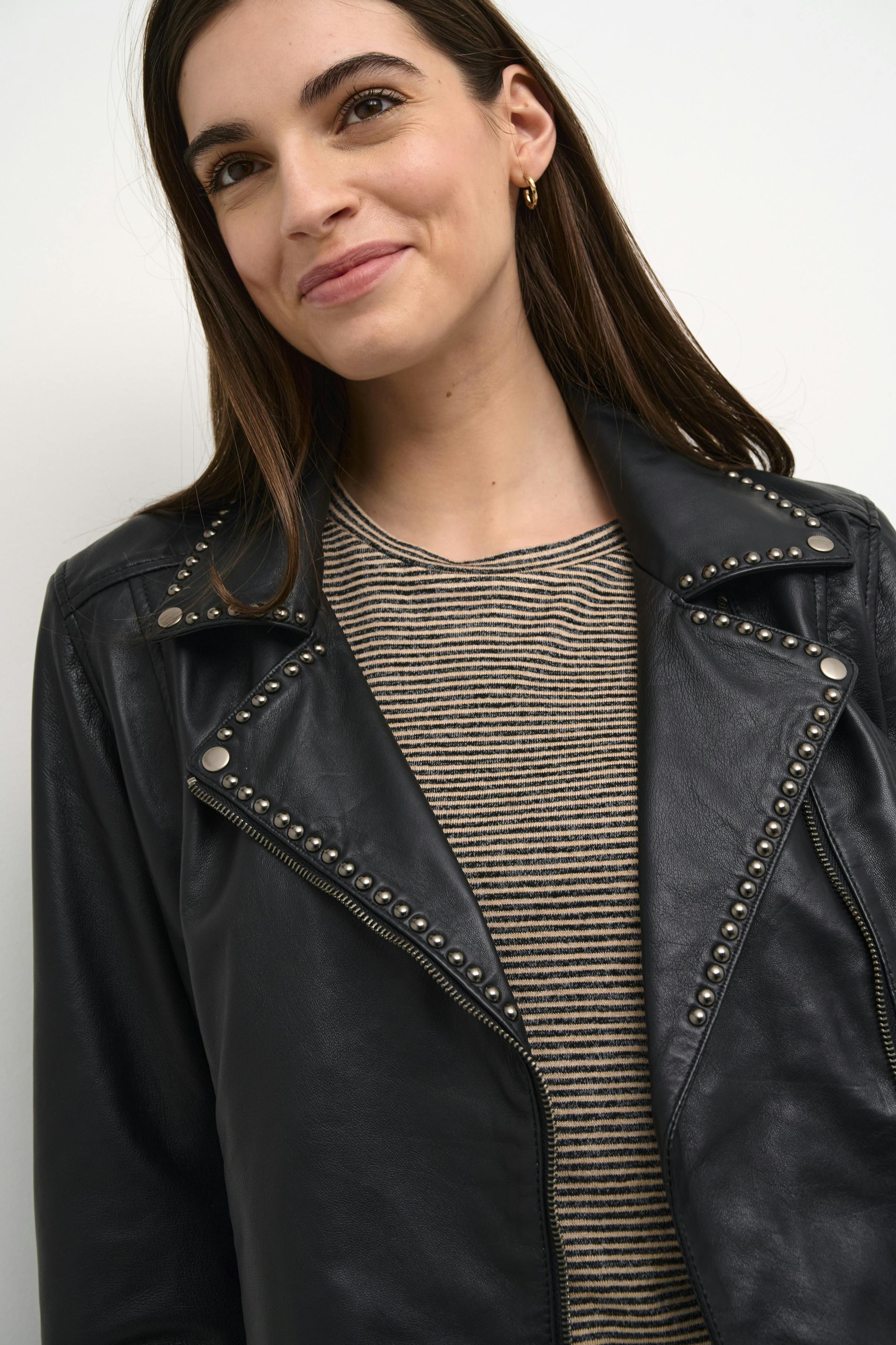 CUcanja Leather jacket LOOKBOOK DETAIL 50110985-500012