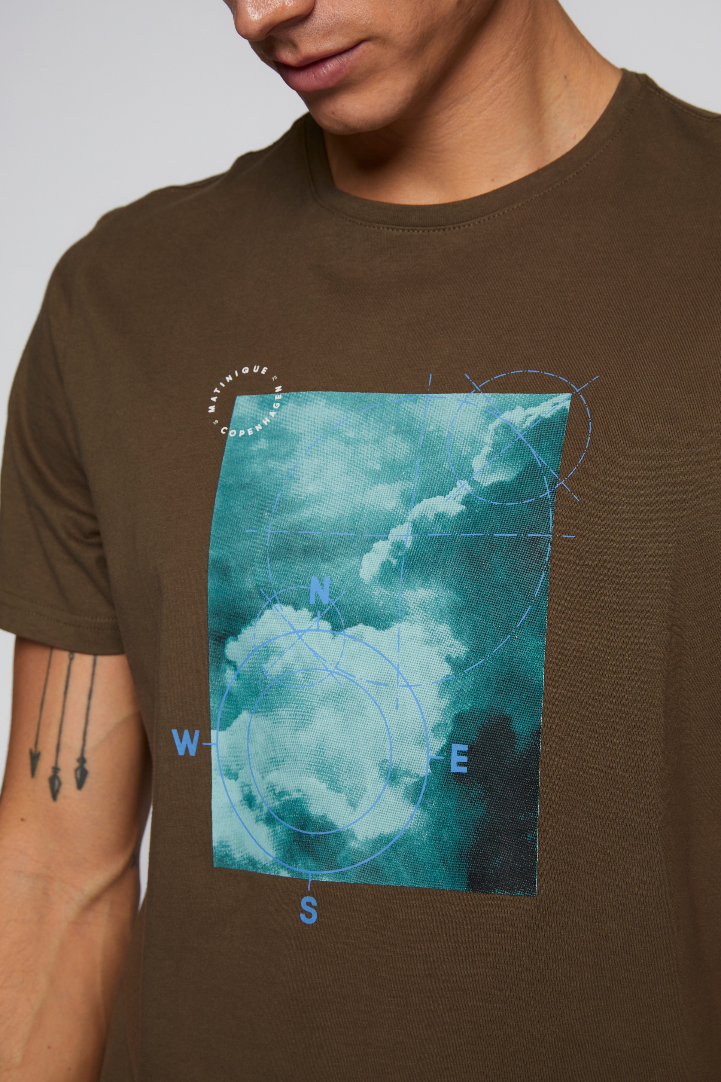 MAjermane T-shirt LOOKBOOK DETAIL 30206703-190820