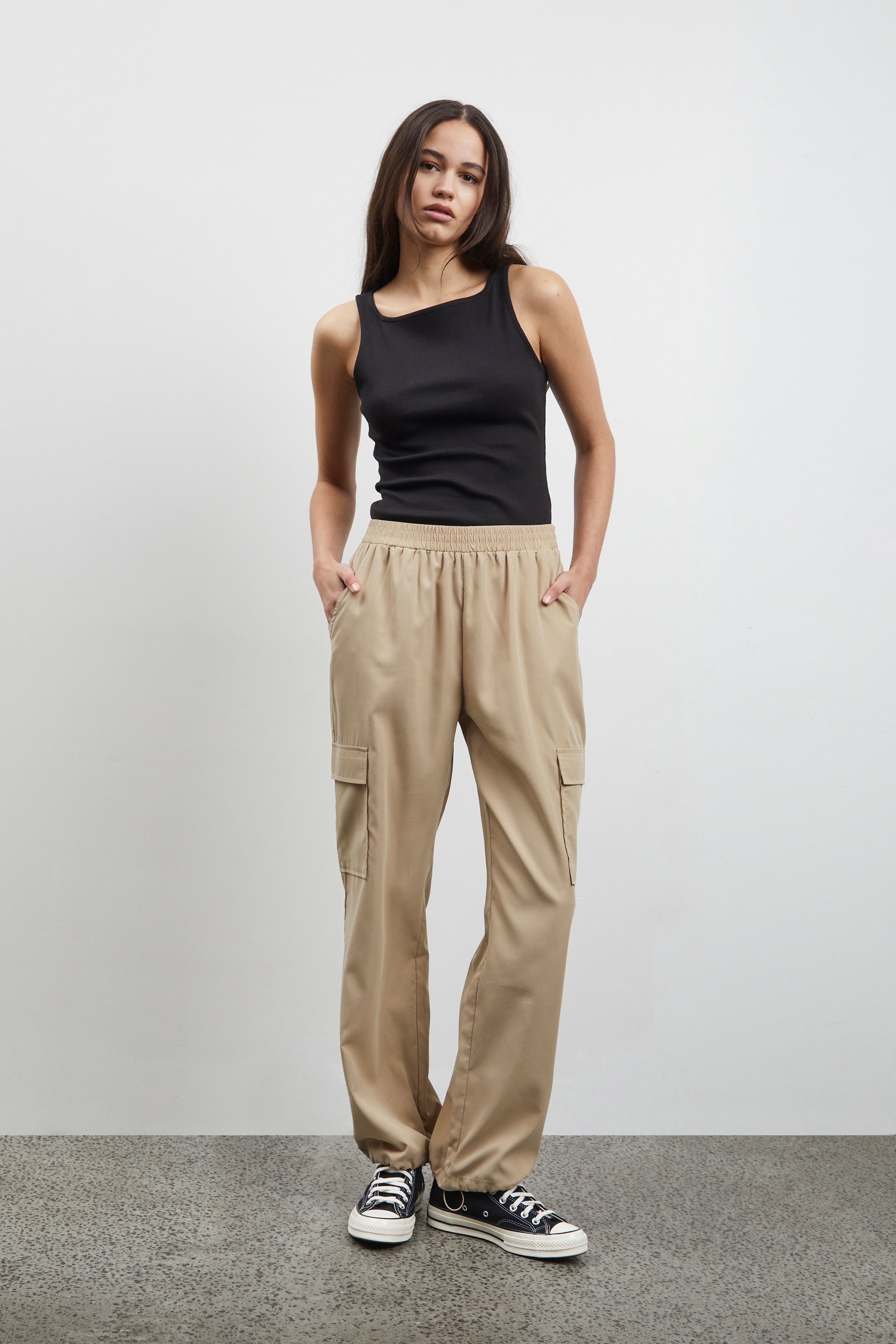 IXKECIA Bukser LOOKBOOK FRONT 20118992-161310