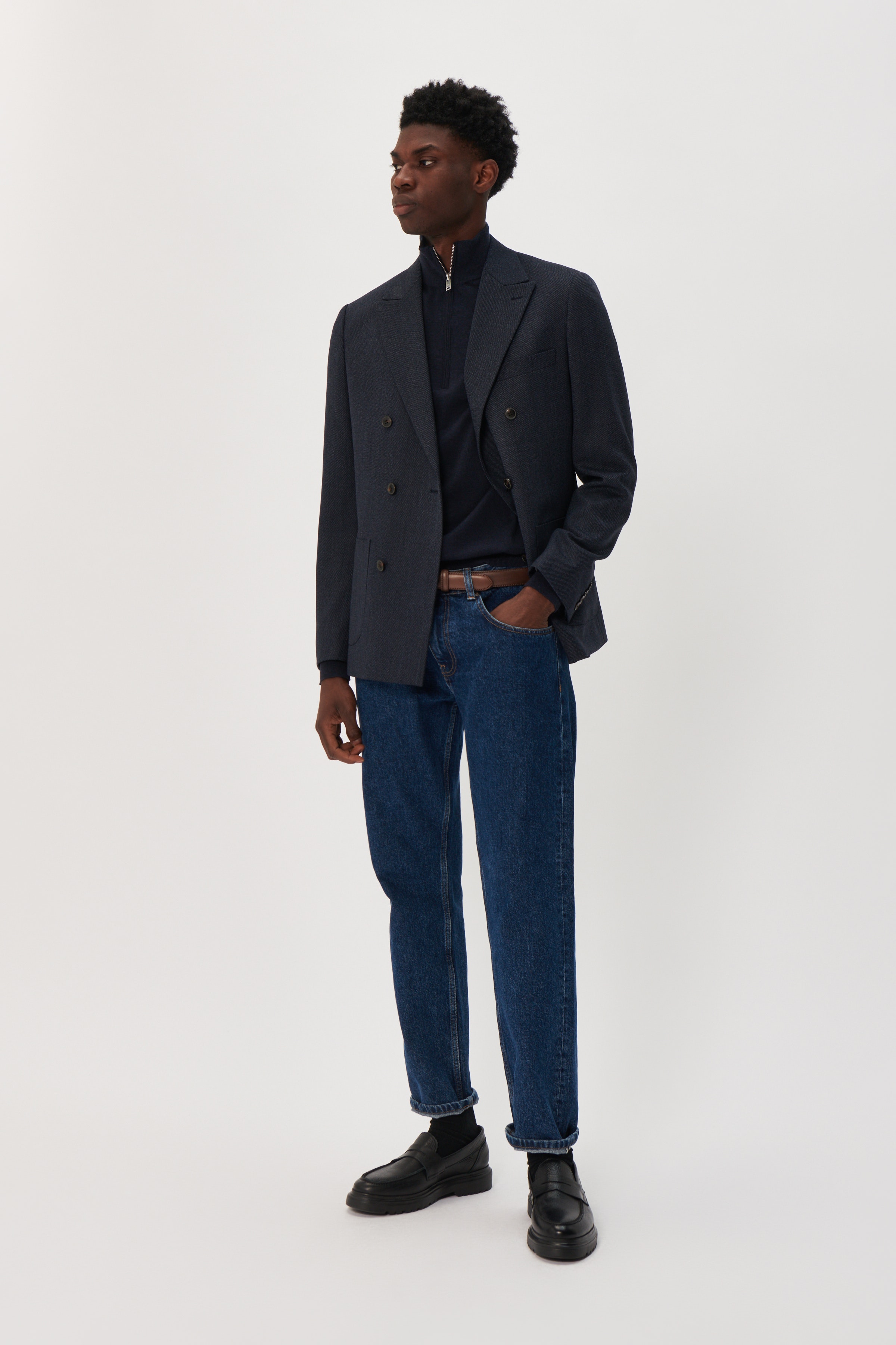 MAgaret Blazer LOOKBOOK FRONT 30207457-194011