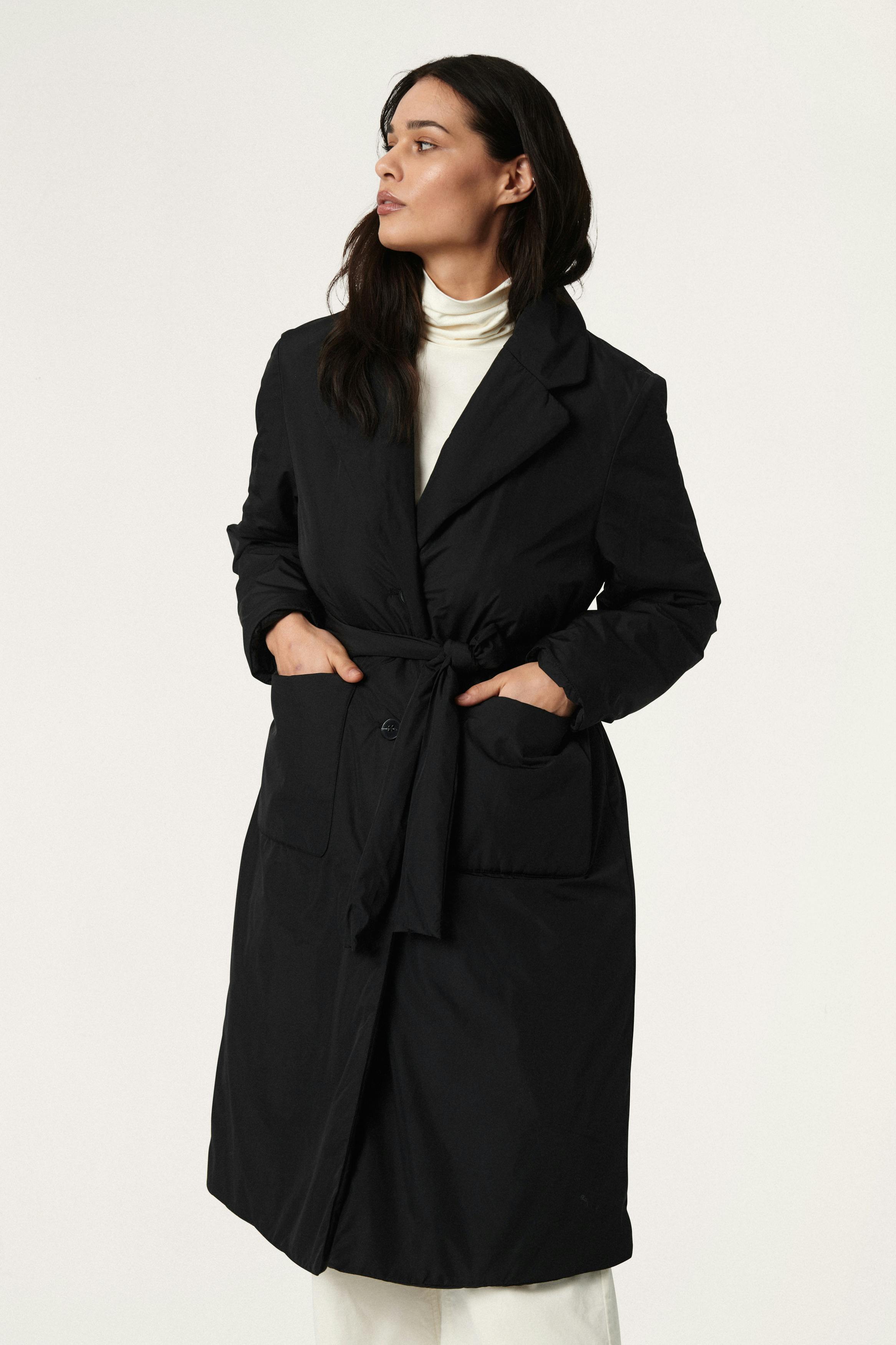 SLPanda Coat LOOKBOOK FRONT 30406135-194008