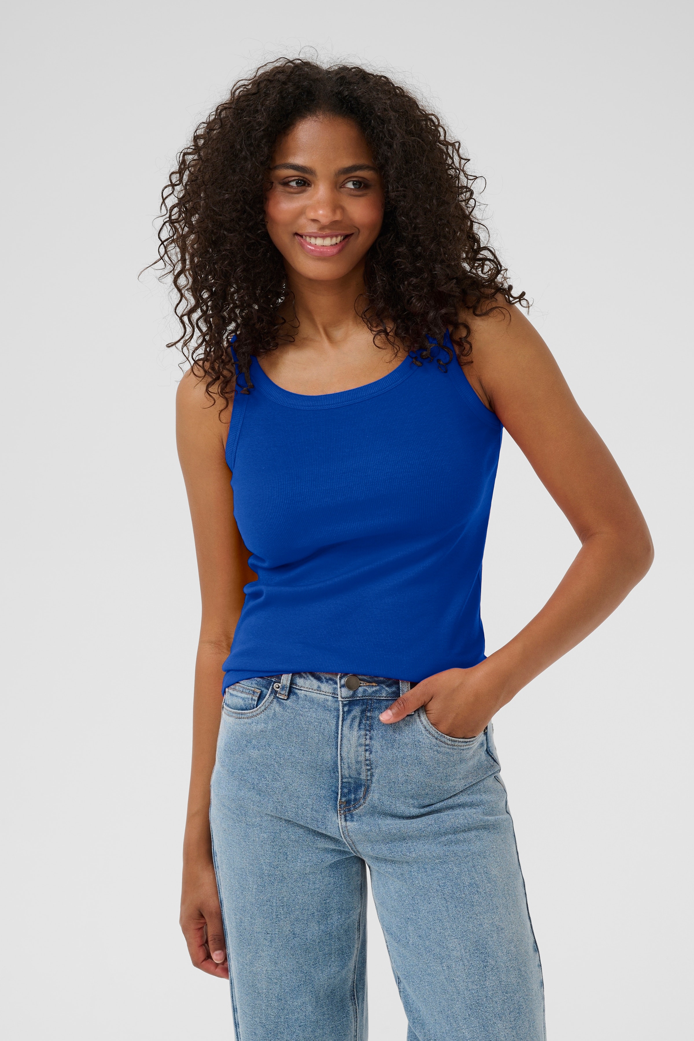 KAcarna Top LOOKBOOK FRONT 10507348-193952