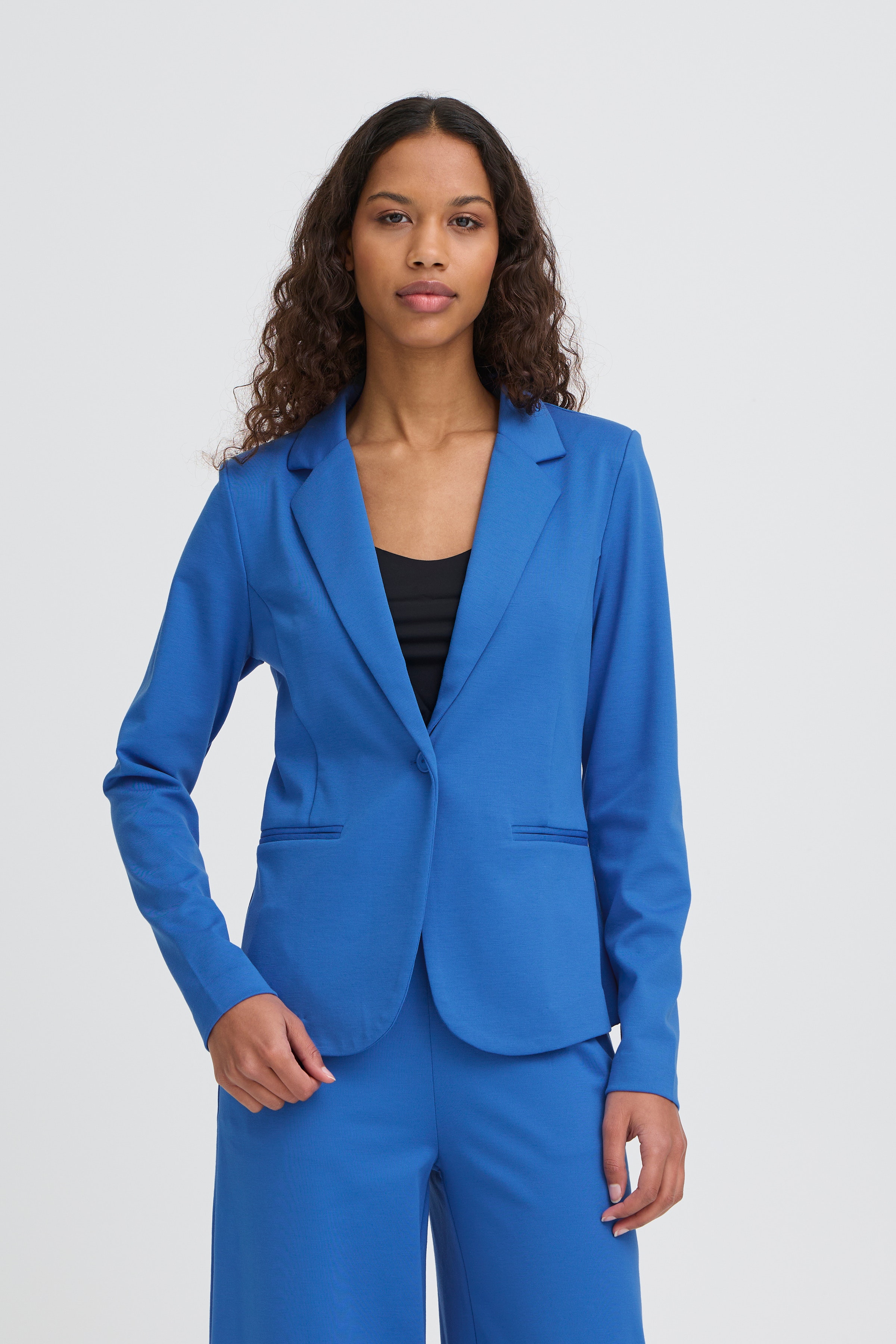 IHKATE Blazer LOOKBOOK FRONT 20101801-184048