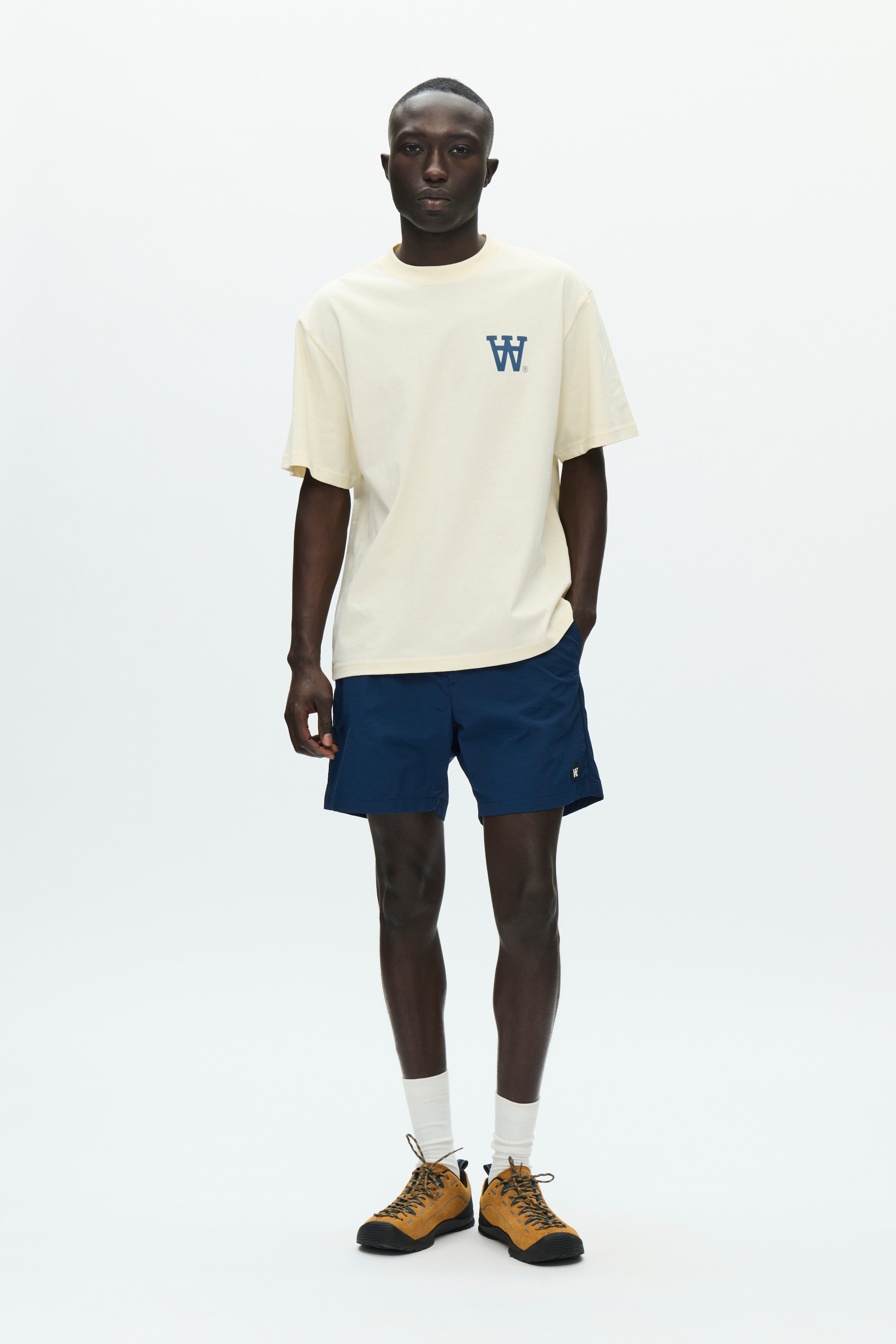 WWLiam T-shirt LOOKBOOK FRONT 30251546-125202