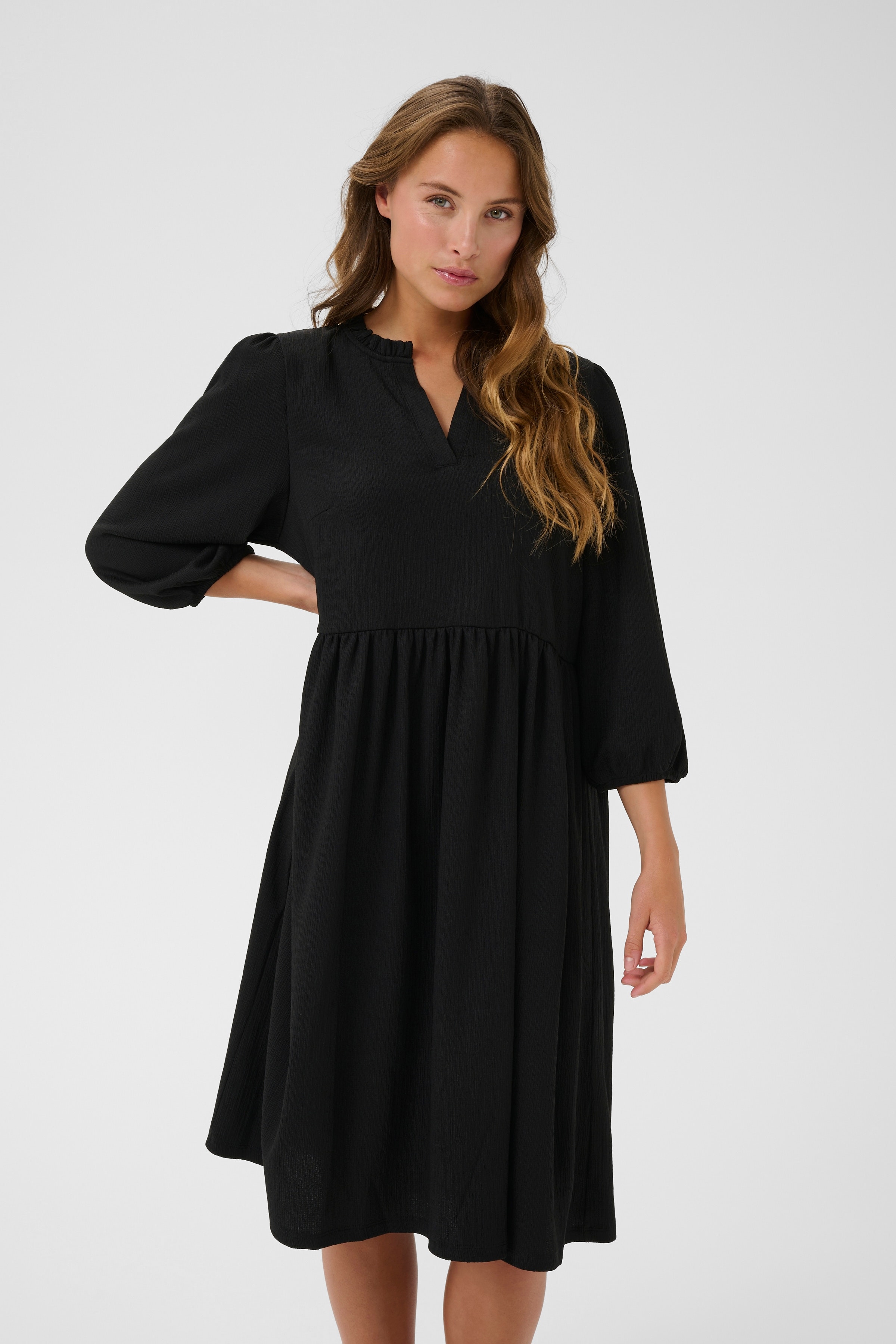 KAmolly Kjole LOOKBOOK FRONT 10510396-100121