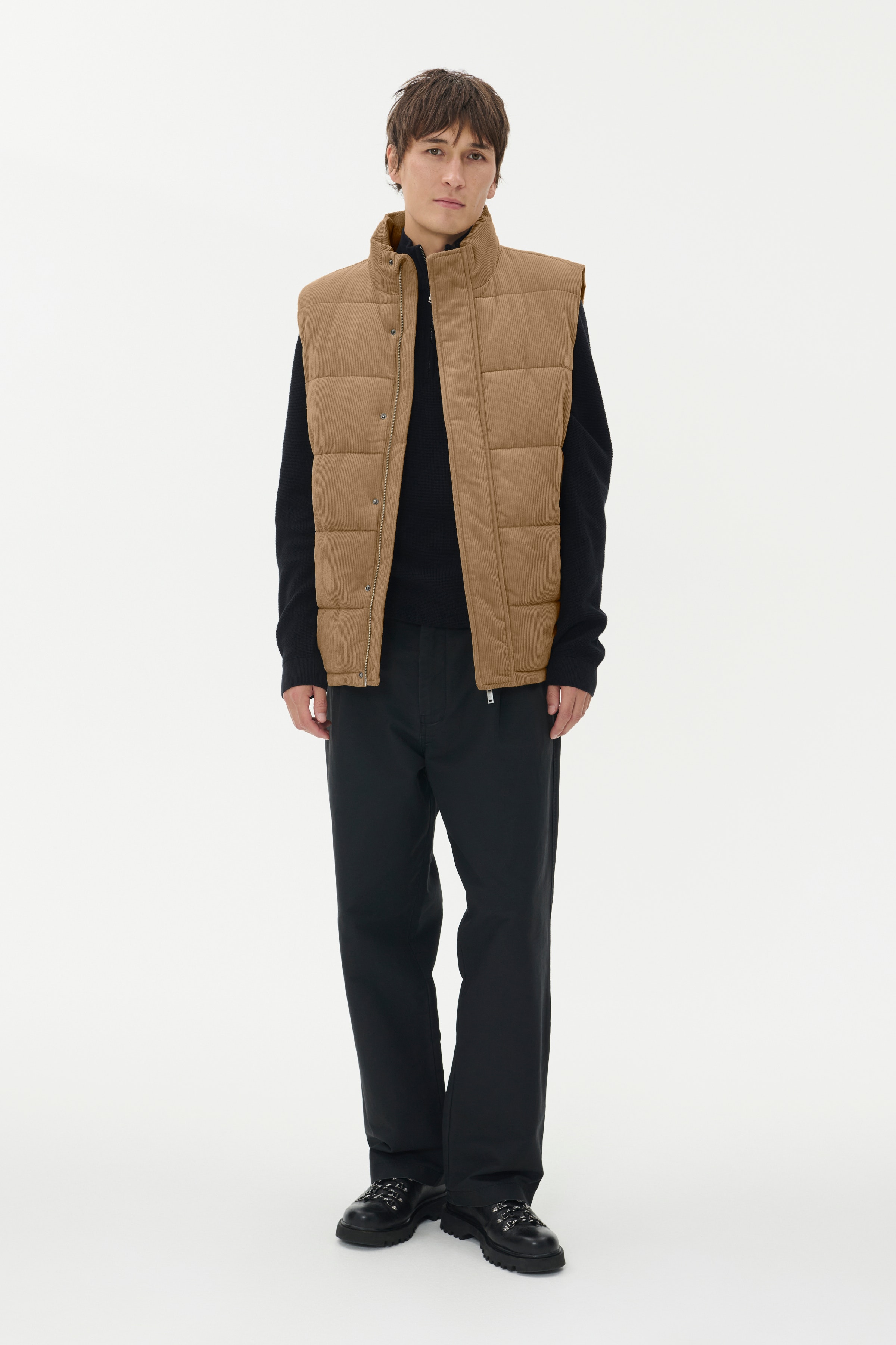 MAbroxa Warm waistcoat LOOKBOOK FRONT 30208574-171320