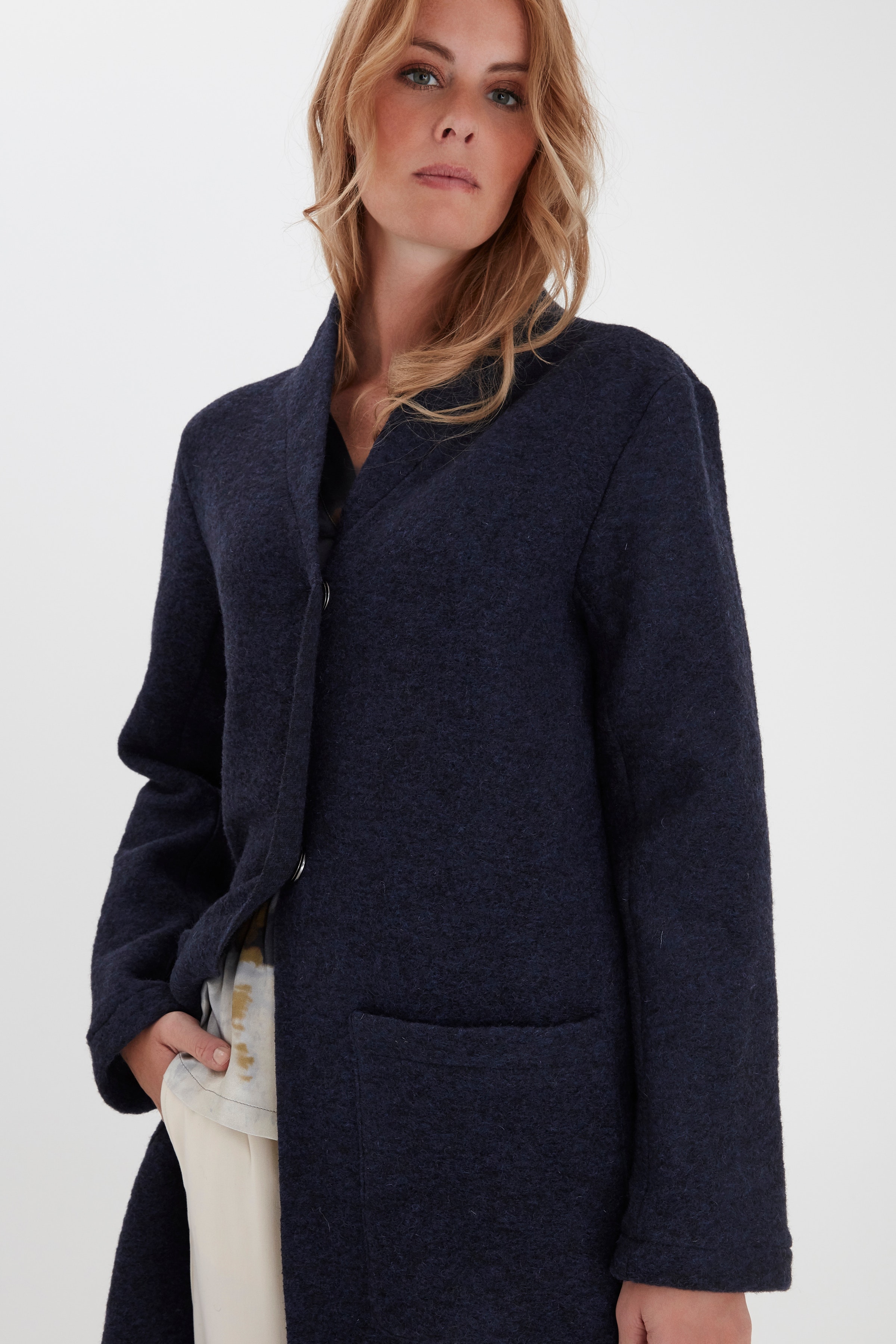 Strikcardigan LOOKBOOK FRONT 20403592-193924