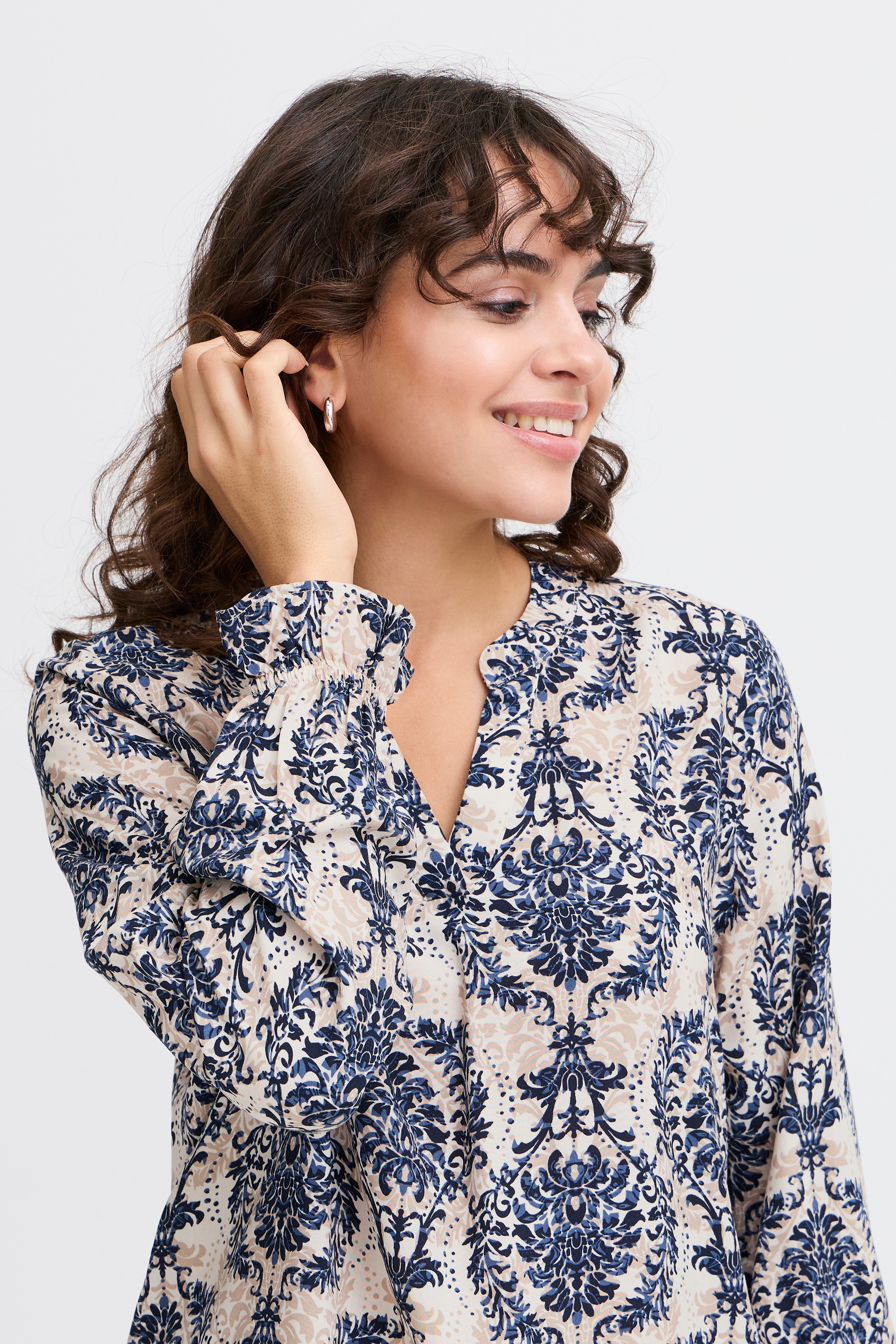 FRFLOWY Bluse LOOKBOOK DETAIL 20614106-204124