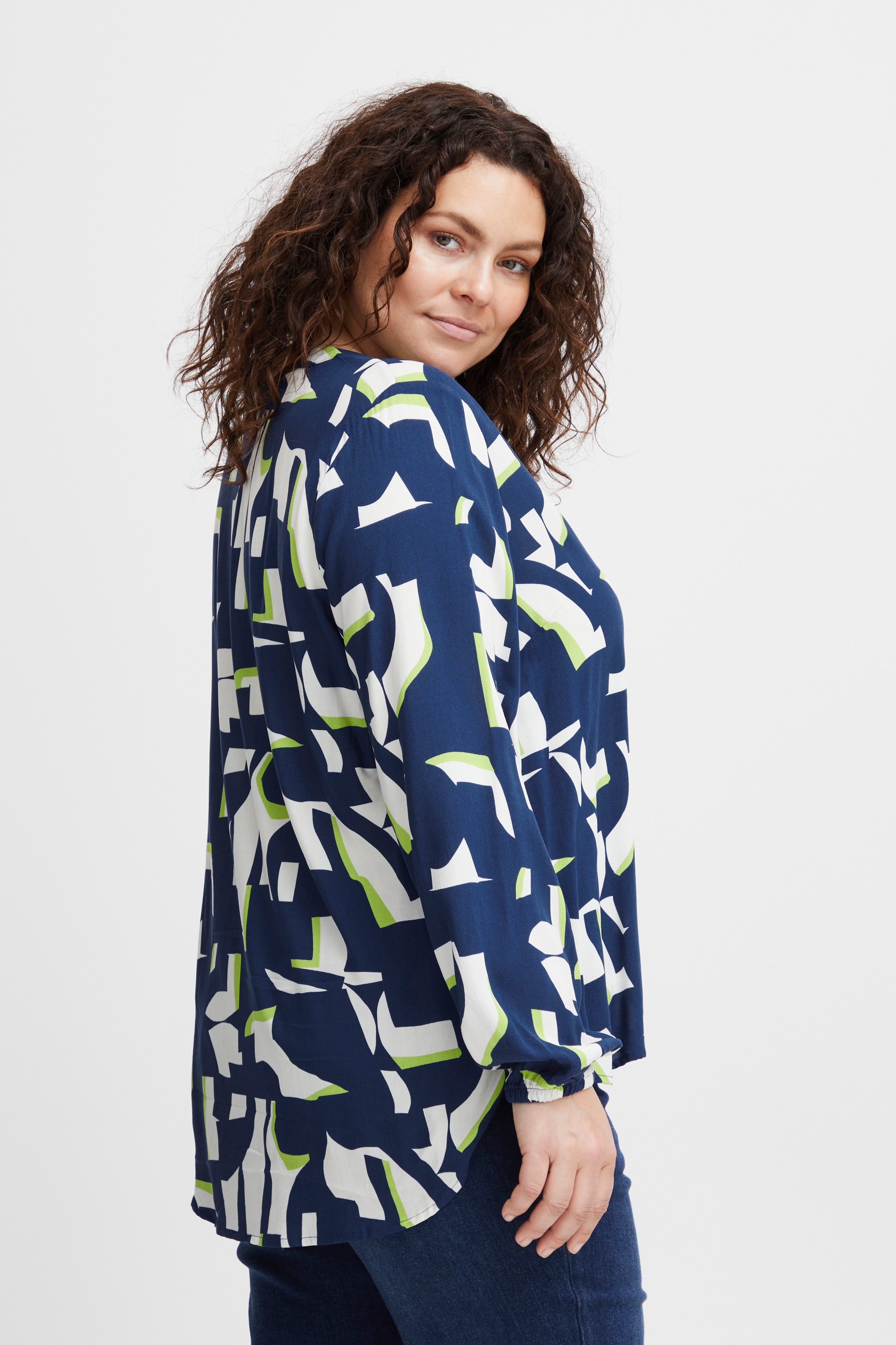 Kortermet bluse LOOKBOOK BACK 20612537-202637