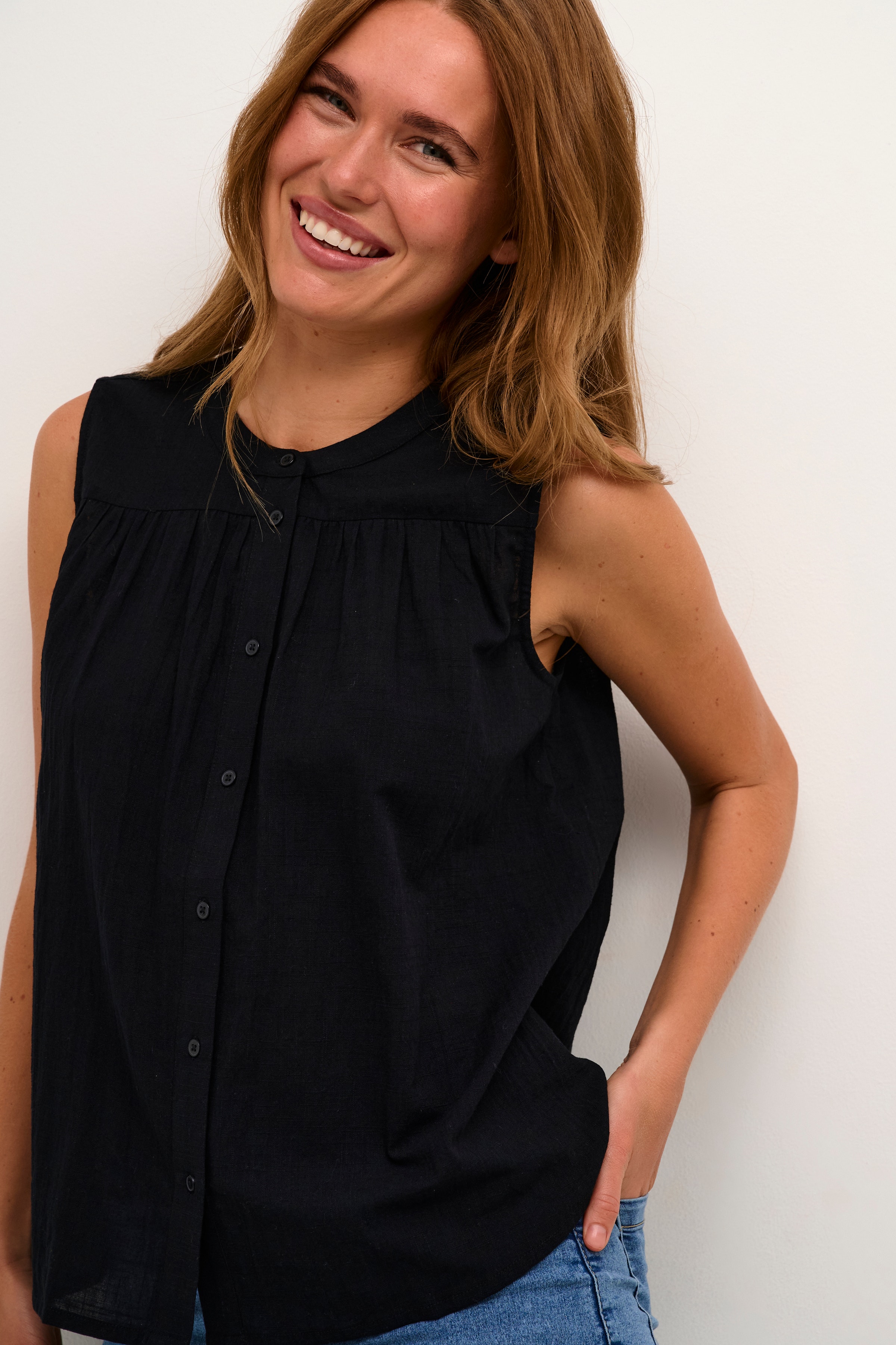 KApauline Blouse LOOKBOOK DETAIL 10508530-100121